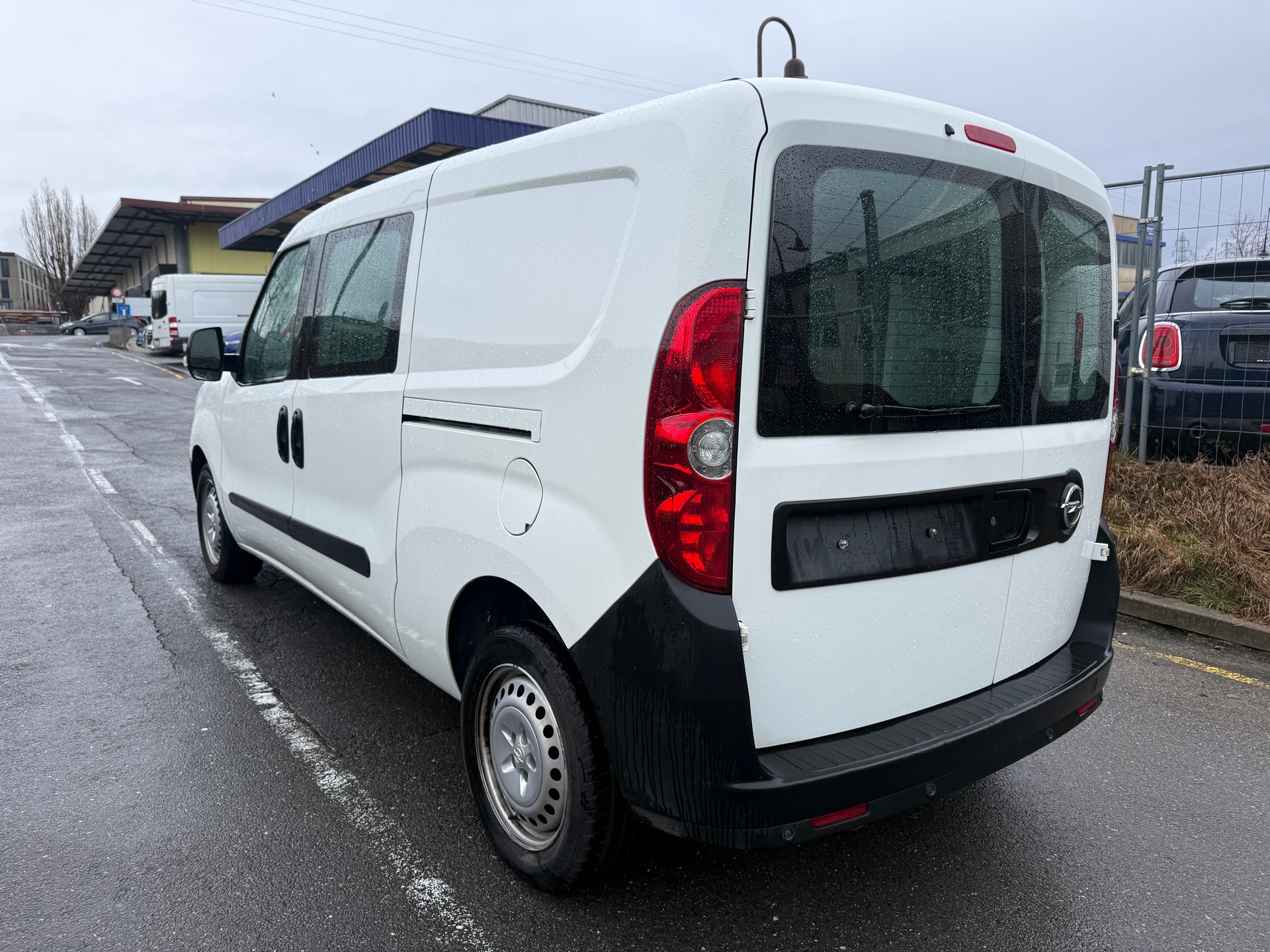 OPEL Combo 1.4 CNG Turbo ecoFLEX 2.4 L2H1-image-4