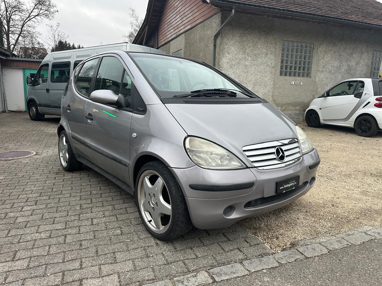 MERCEDES-BENZ A 160 Avantgarde-image-3
