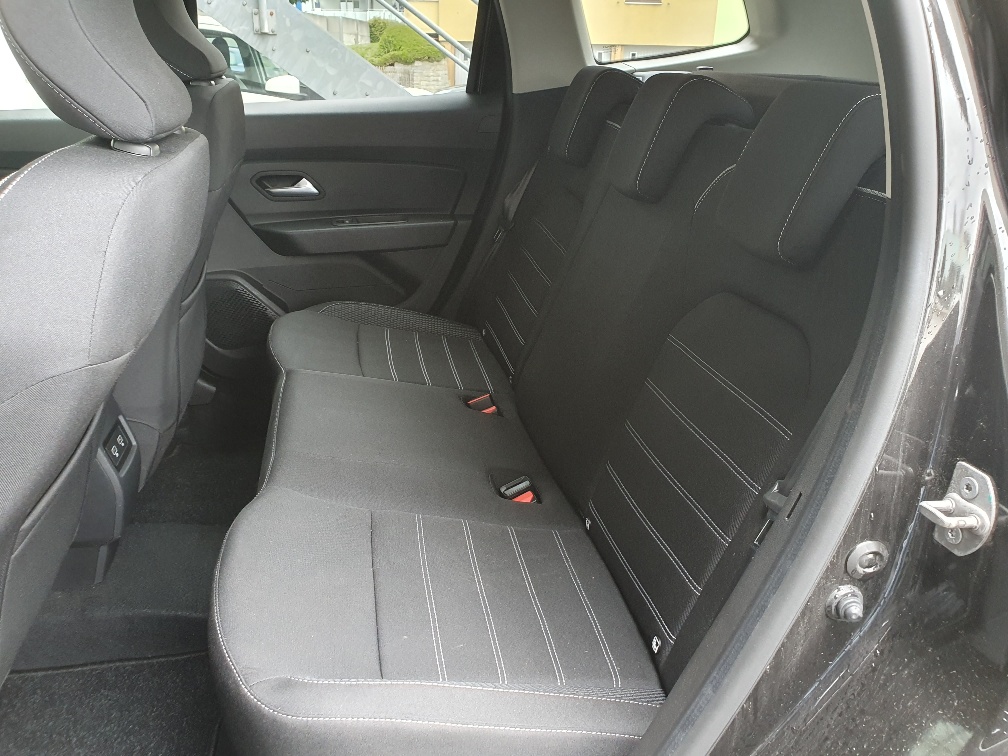 DACIA Duster Prestige Automat-image-9