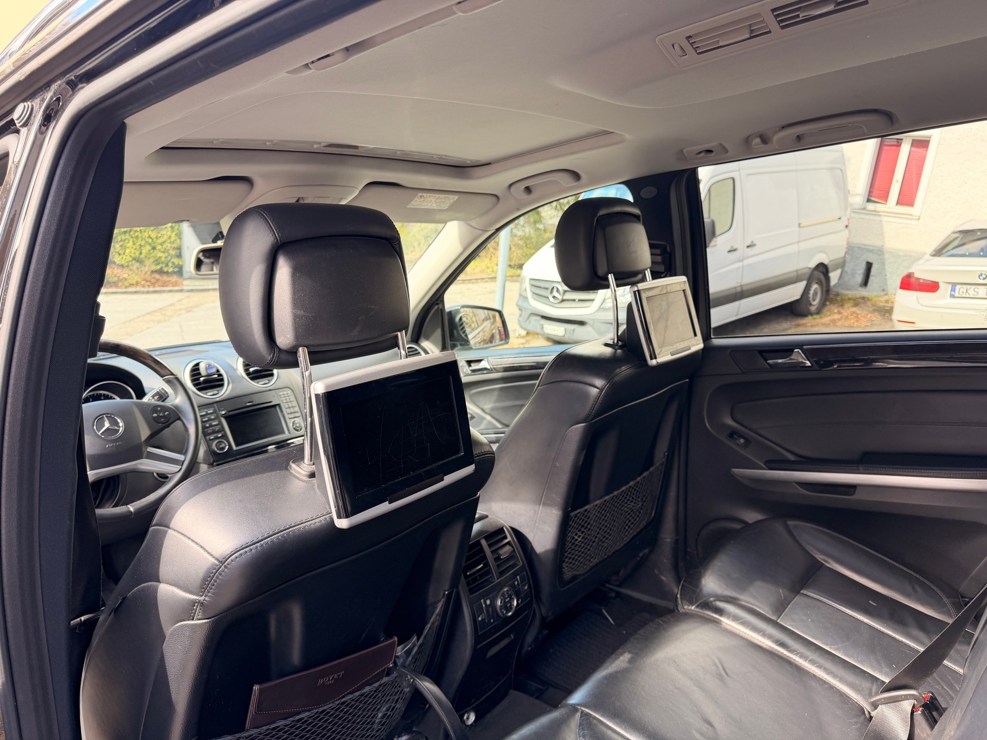 MERCEDES-BENZ GL 500 4Matic 7G-Tronic-image-8