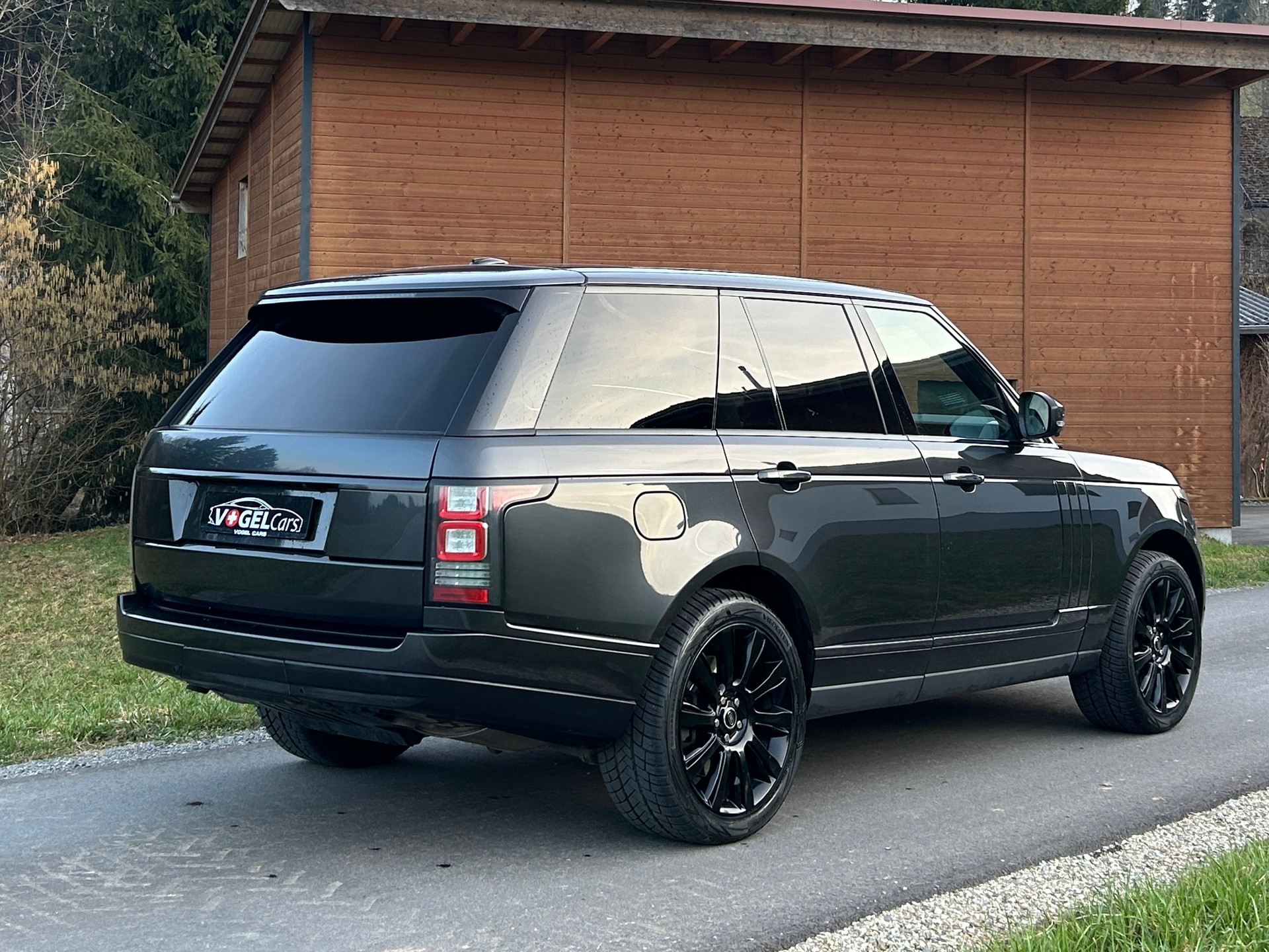 LAND ROVER Range Rover 4.4 SDV8 Autobiography Automatic