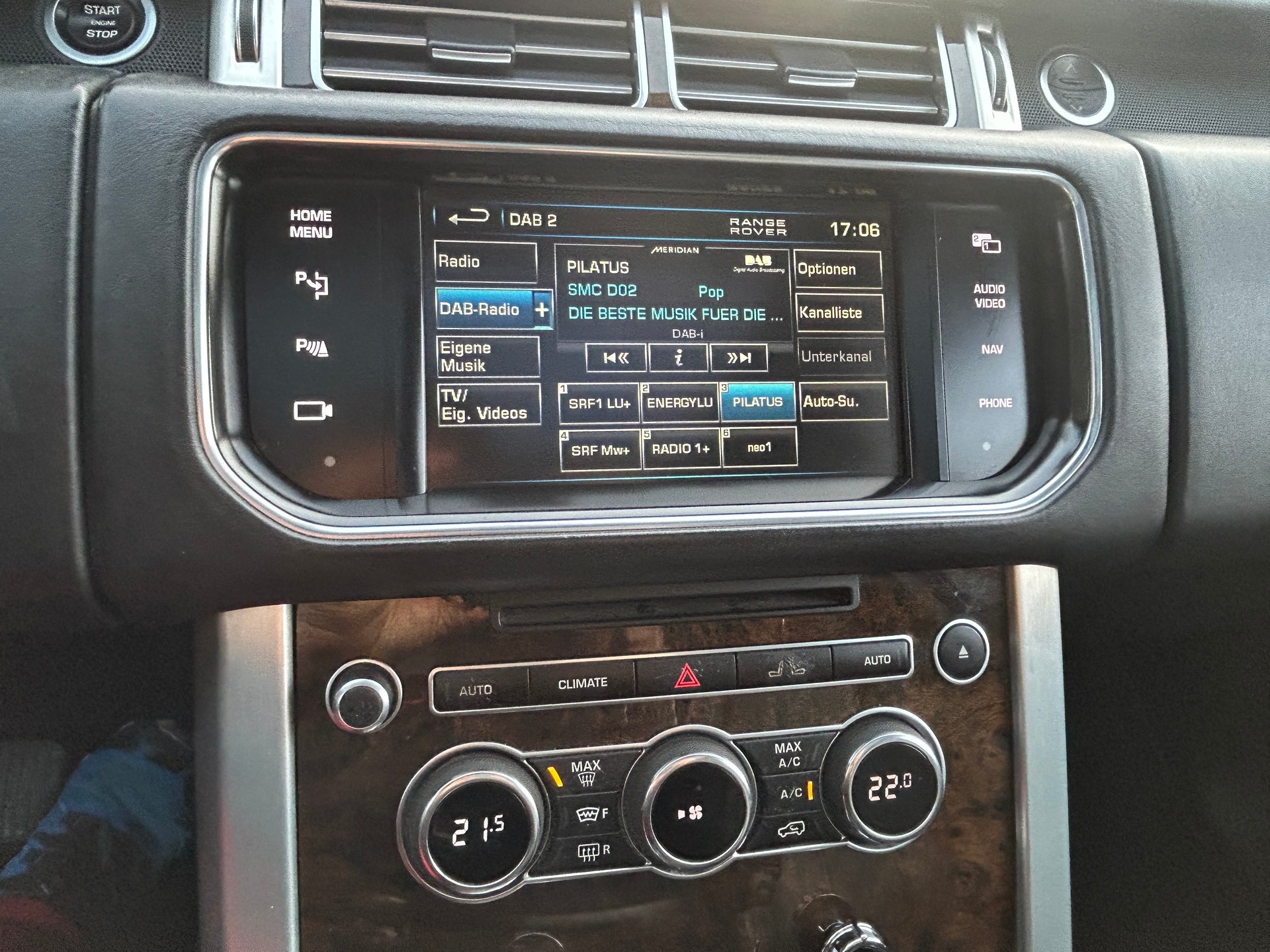 LAND ROVER Range Rover 4.4 SDV8 Autobiography Automatic-image-10
