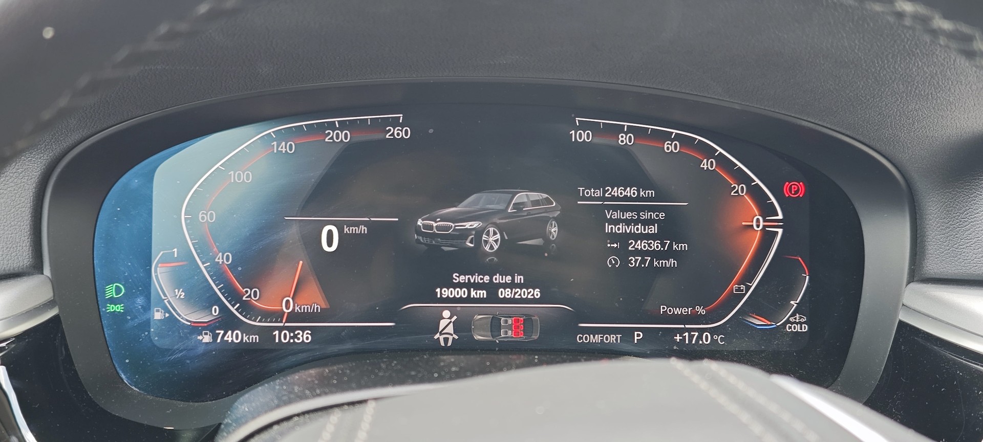 BMW 530i xDrive 48V Touring Steptronic-image-15