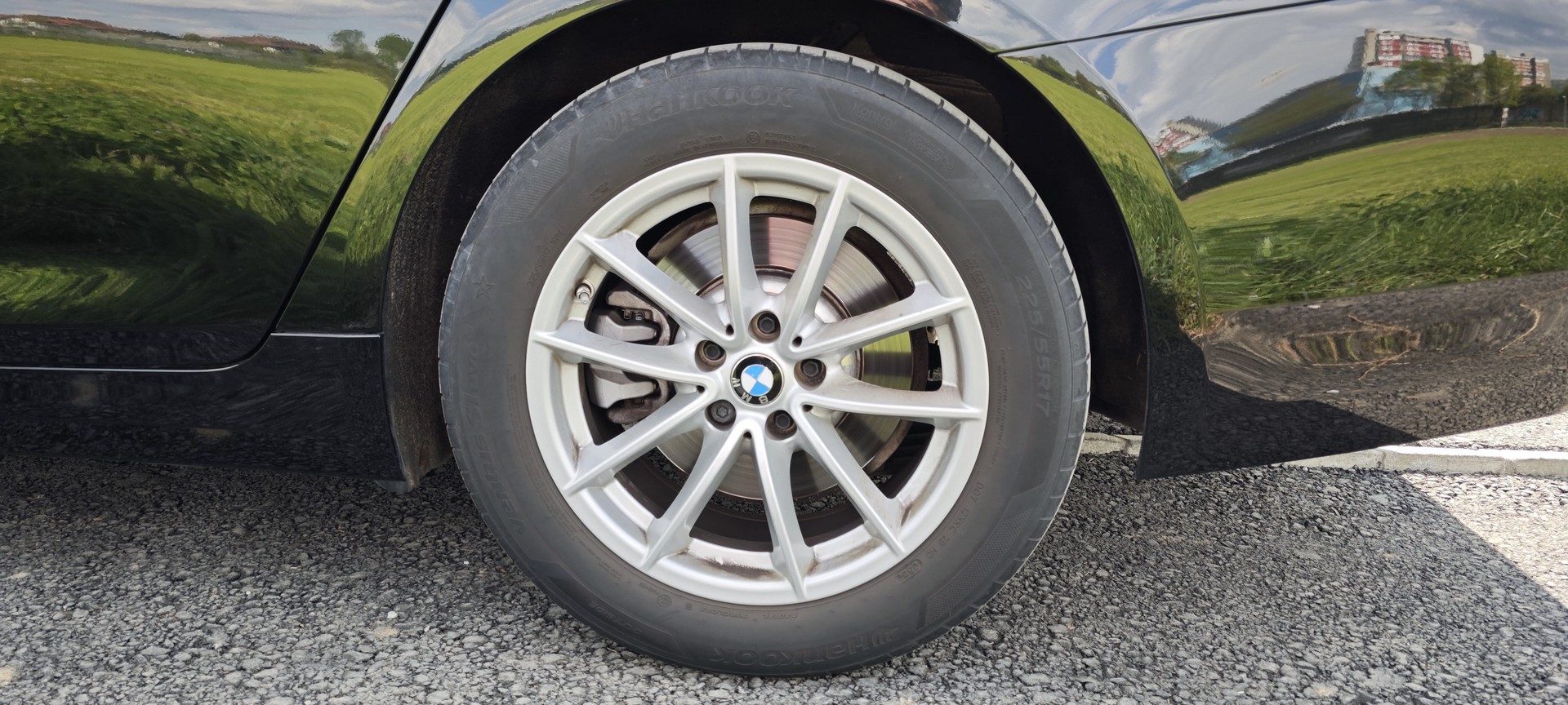BMW 530i xDrive 48V Touring Steptronic-image-14