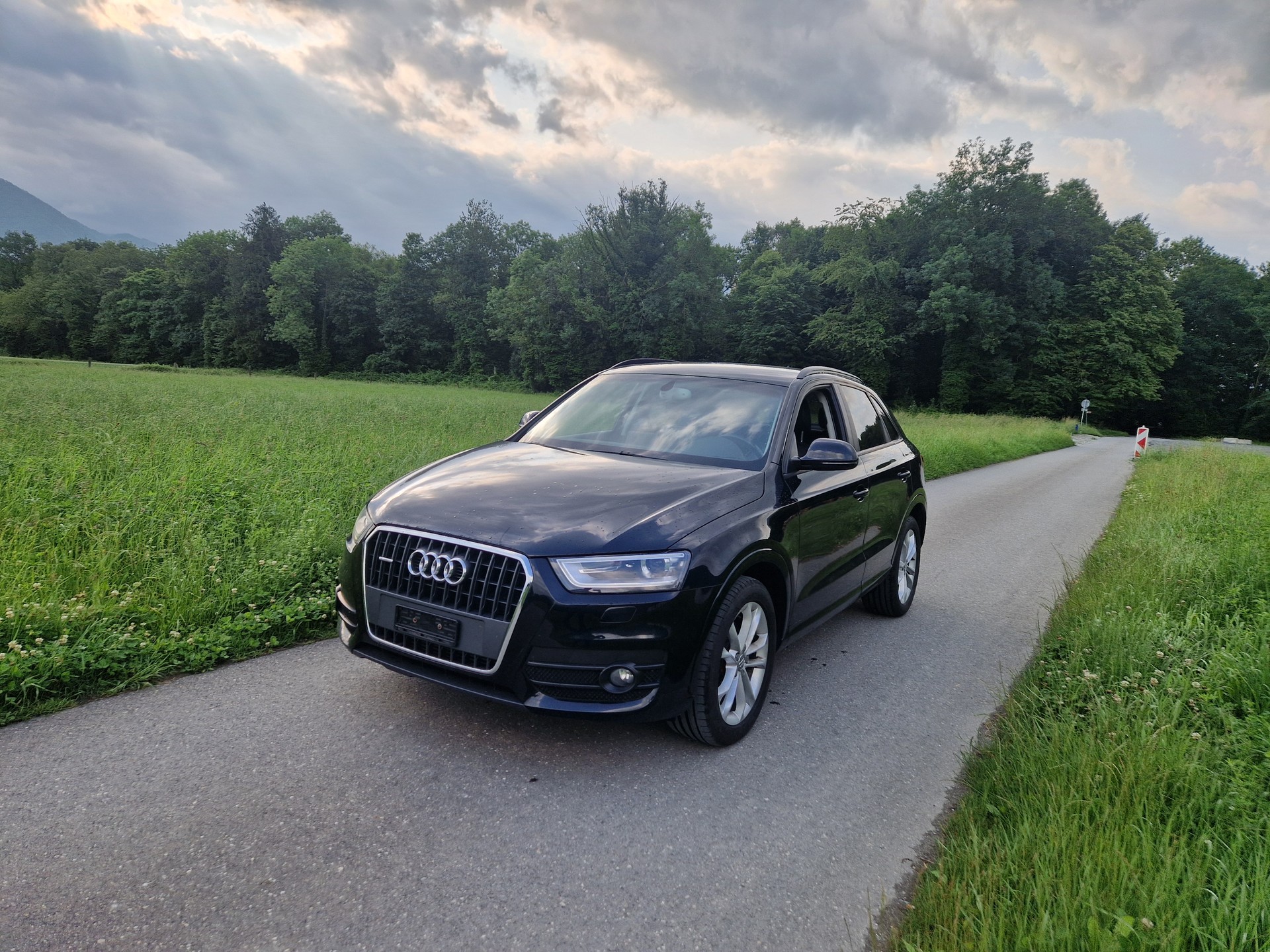 AUDI Q3 2.0 TFSI quattro S-tronic