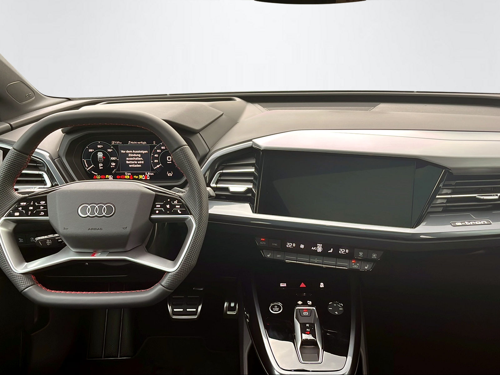 AUDI Q4 45 e-tron quattro-image-9
