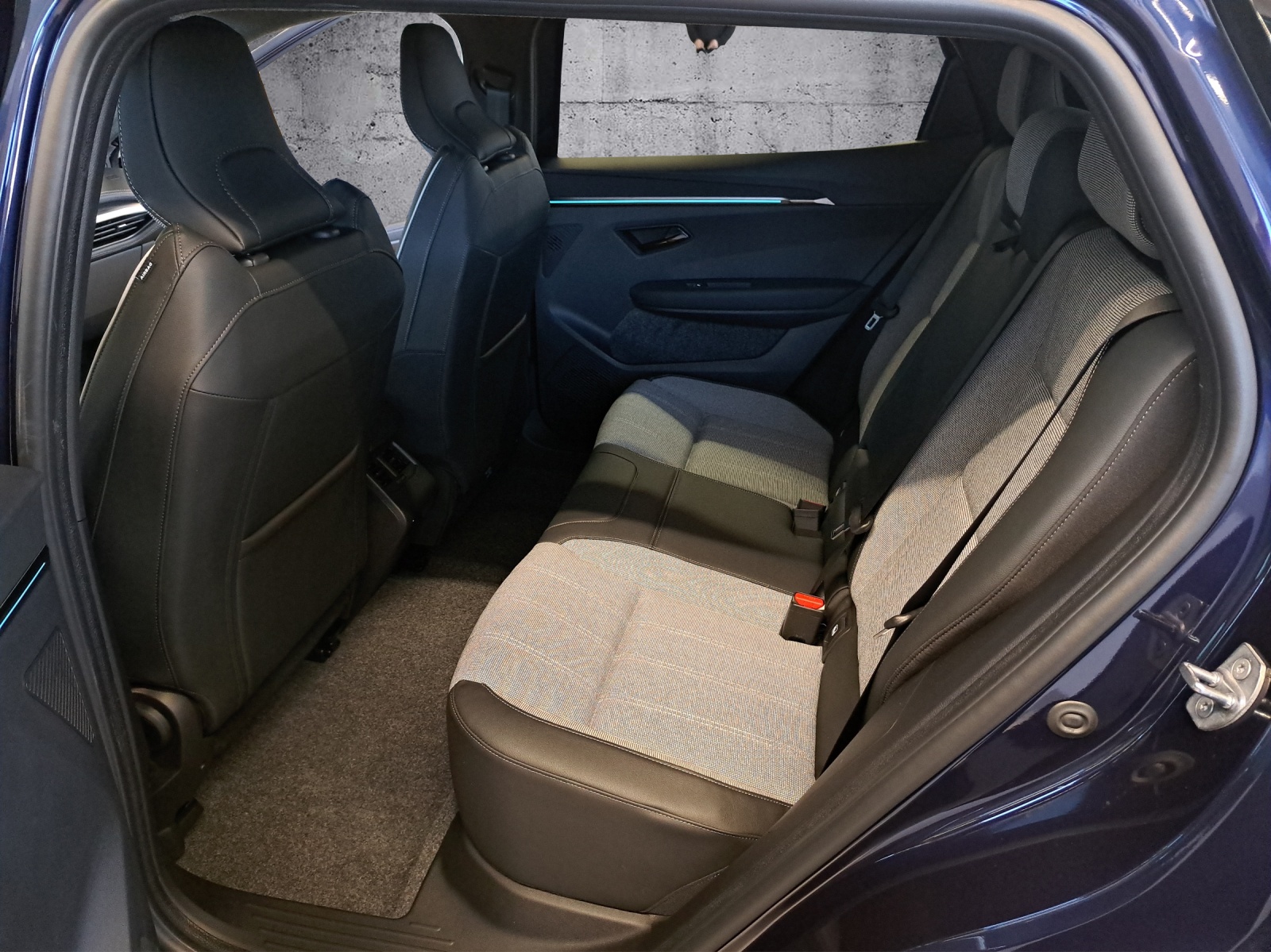 MITSUBISHI Eclipse Cross Intense+ BEV-image-15