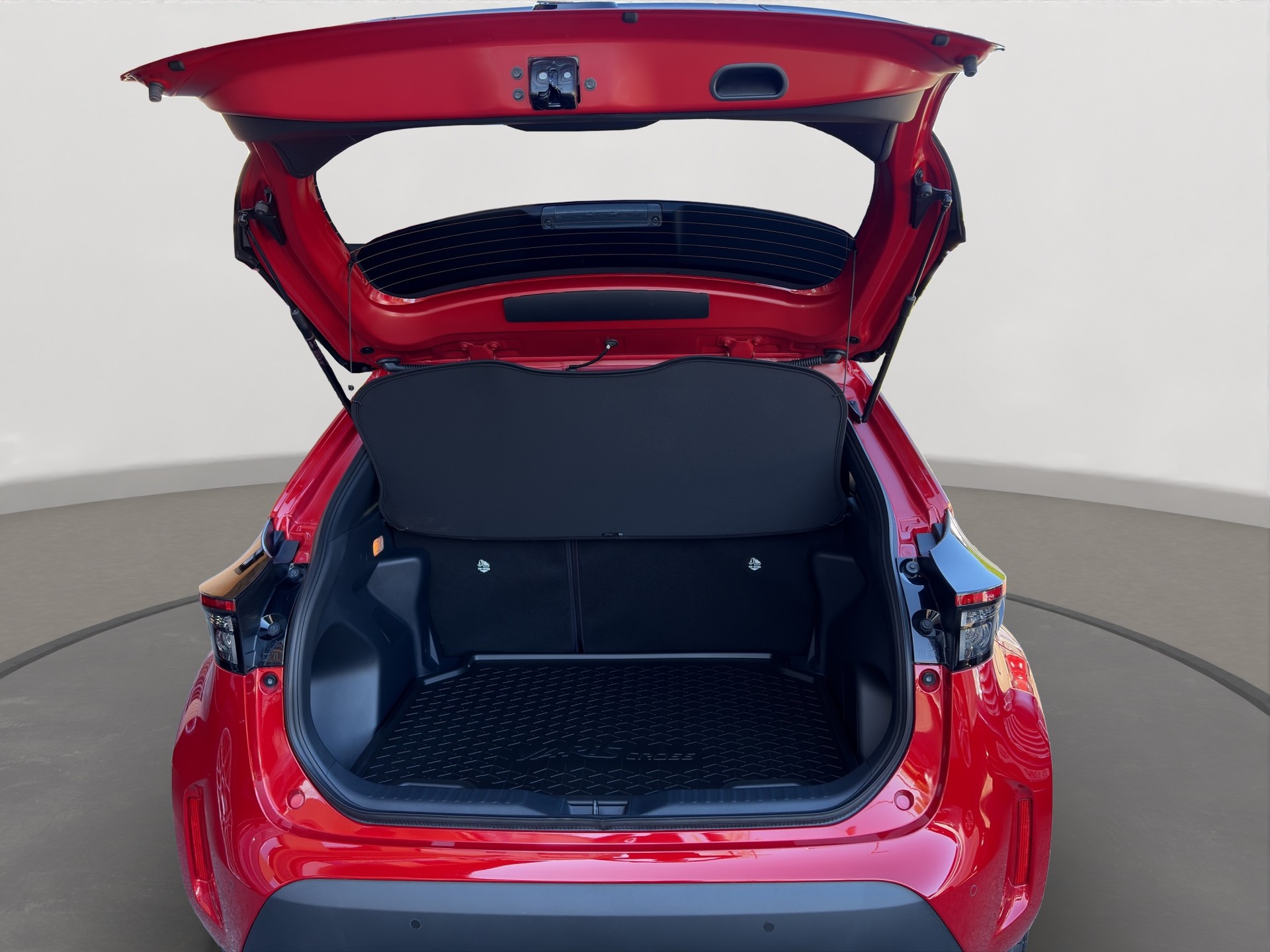 TOYOTA Yaris Cross 1.5 Trend e-CVT-image-5