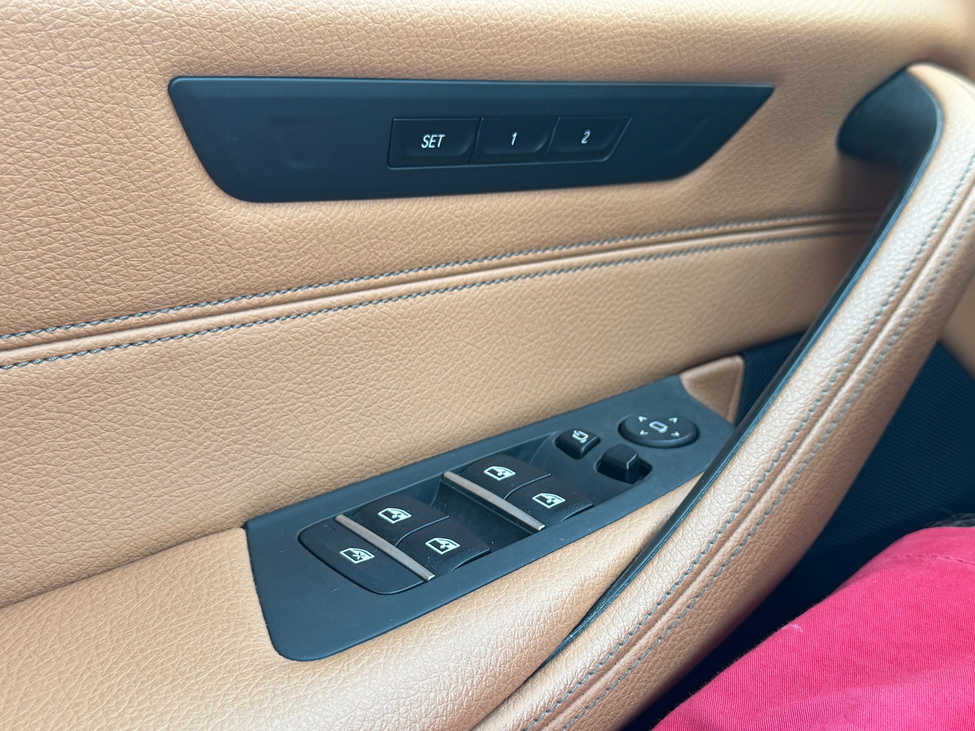 BMW 520d xDrive 48V Touring Luxury Steptronic-image-14