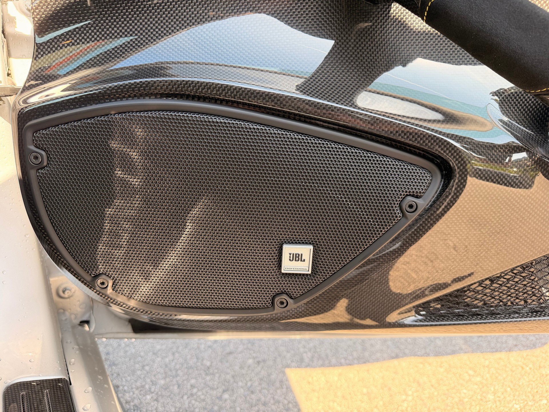 FERRARI 488 Pista 3.9 V8-image-24