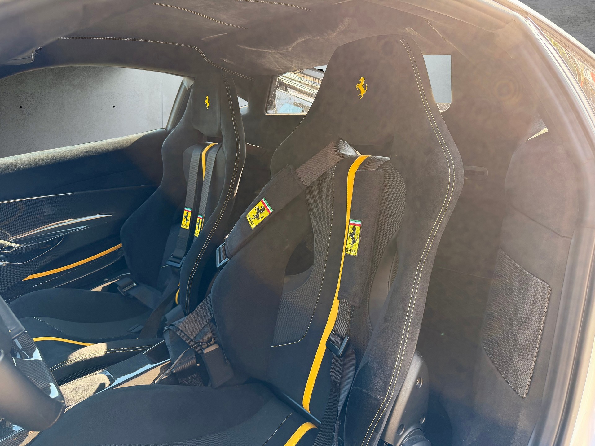 FERRARI 488 Pista 3.9 V8-image-14