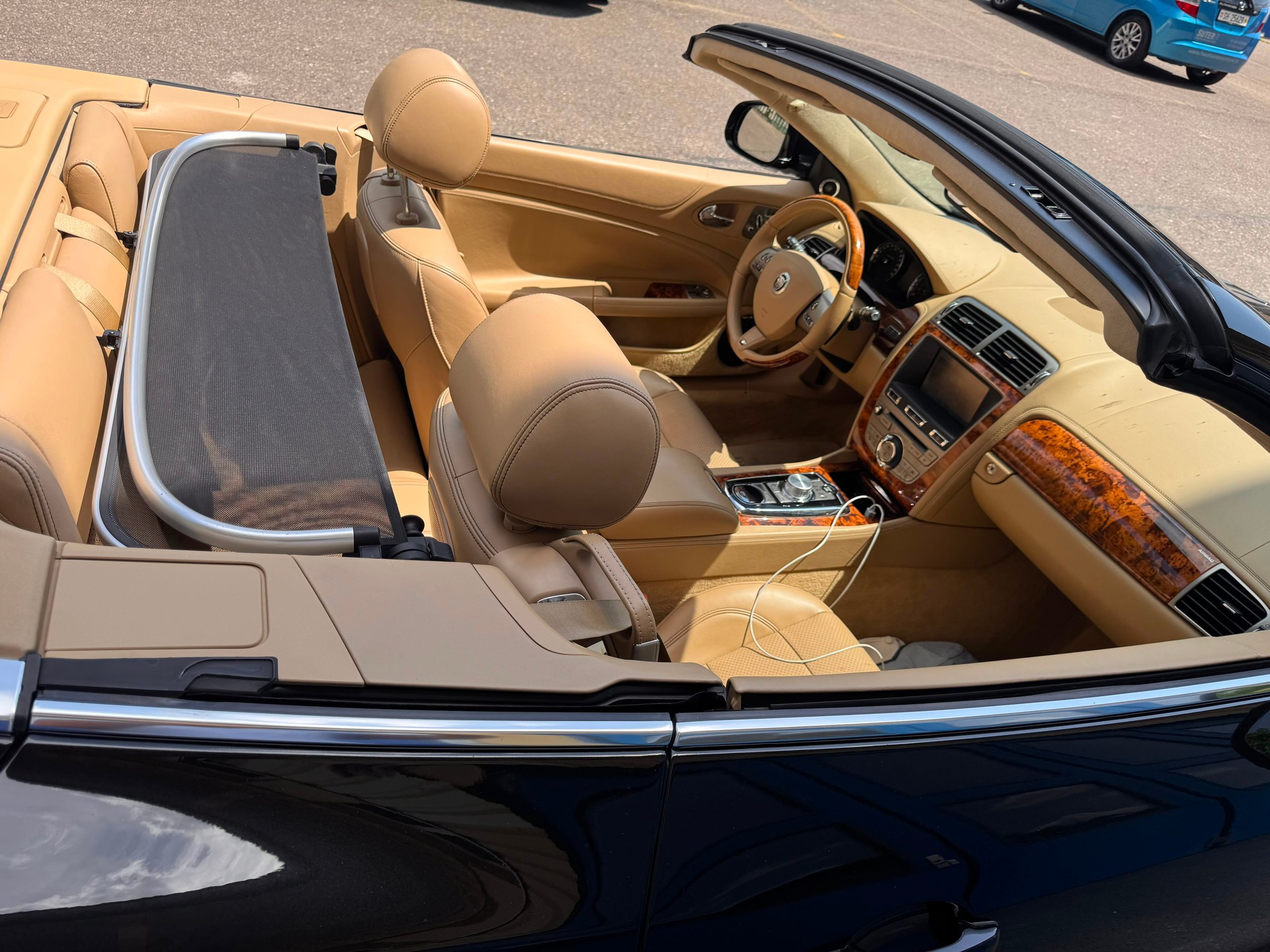 JAGUAR 5.0 V8 Supercharged-image-1