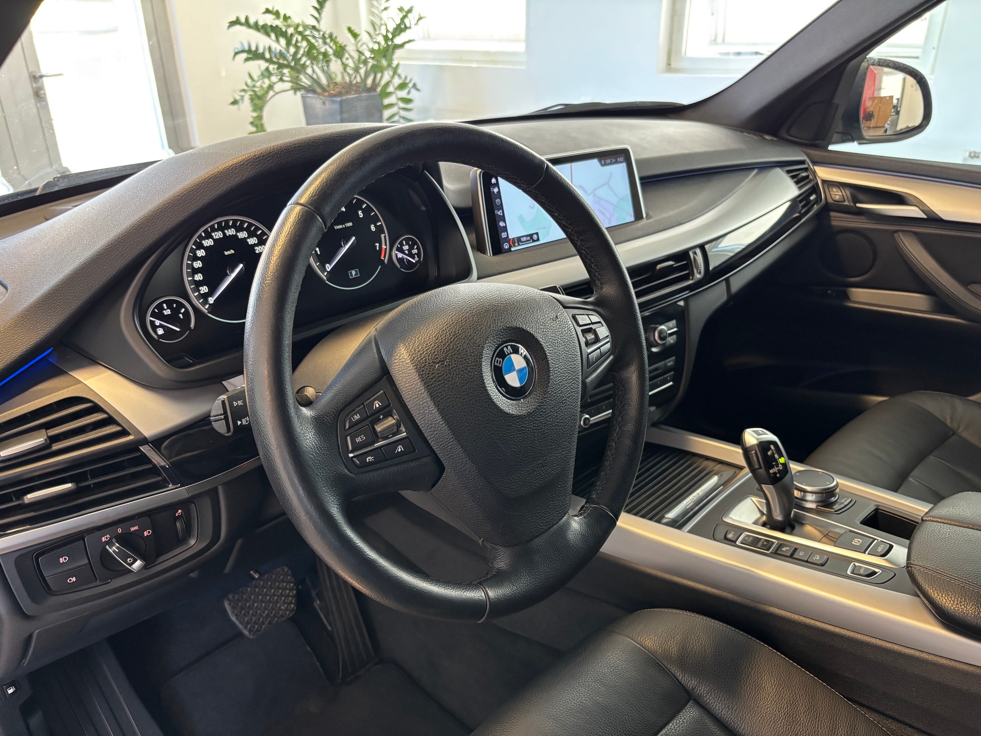 BMW X5 xDrive 40e iPerformance Steptronic-image-5