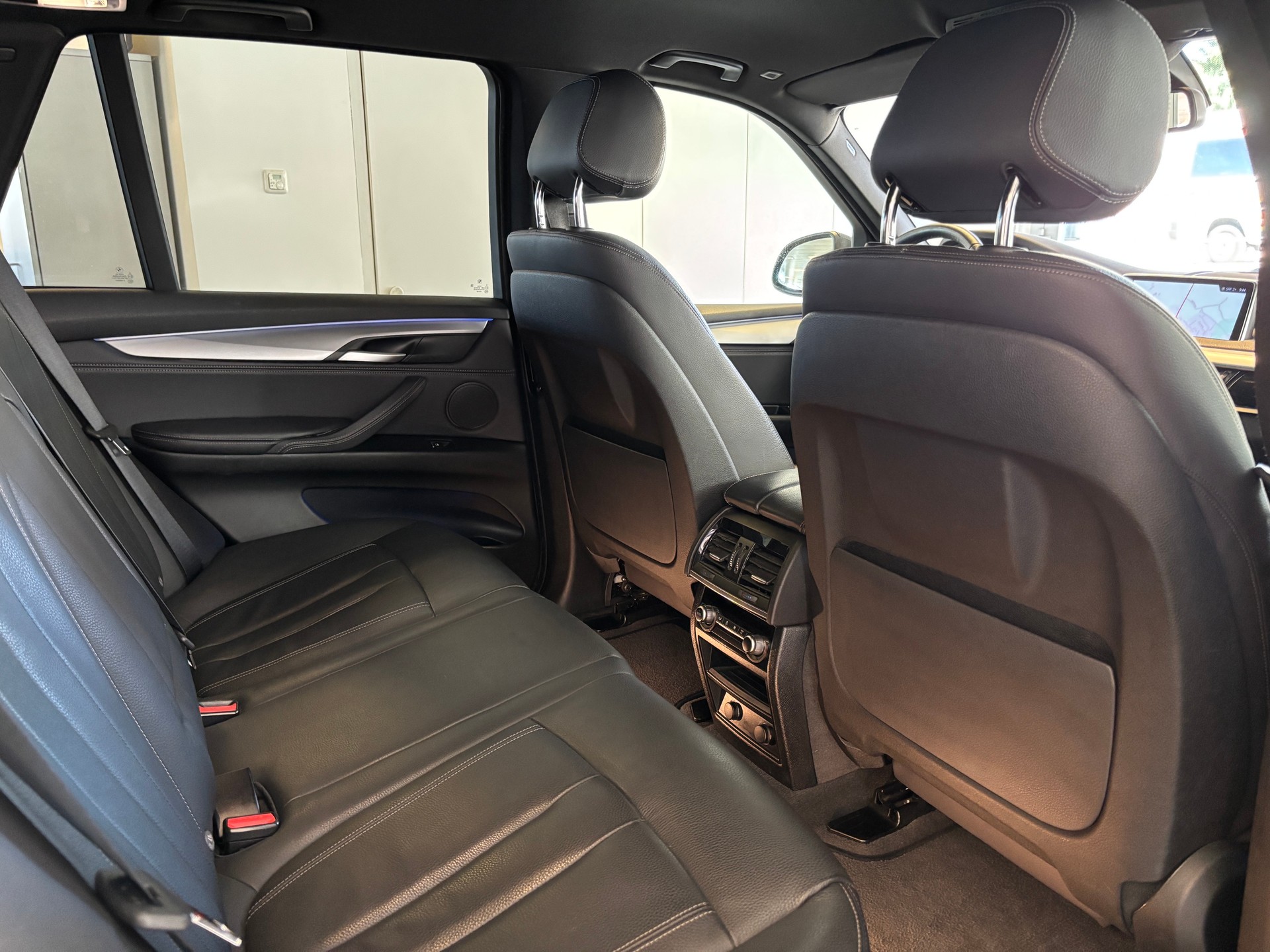 BMW X5 xDrive 40e iPerformance Steptronic-image-10