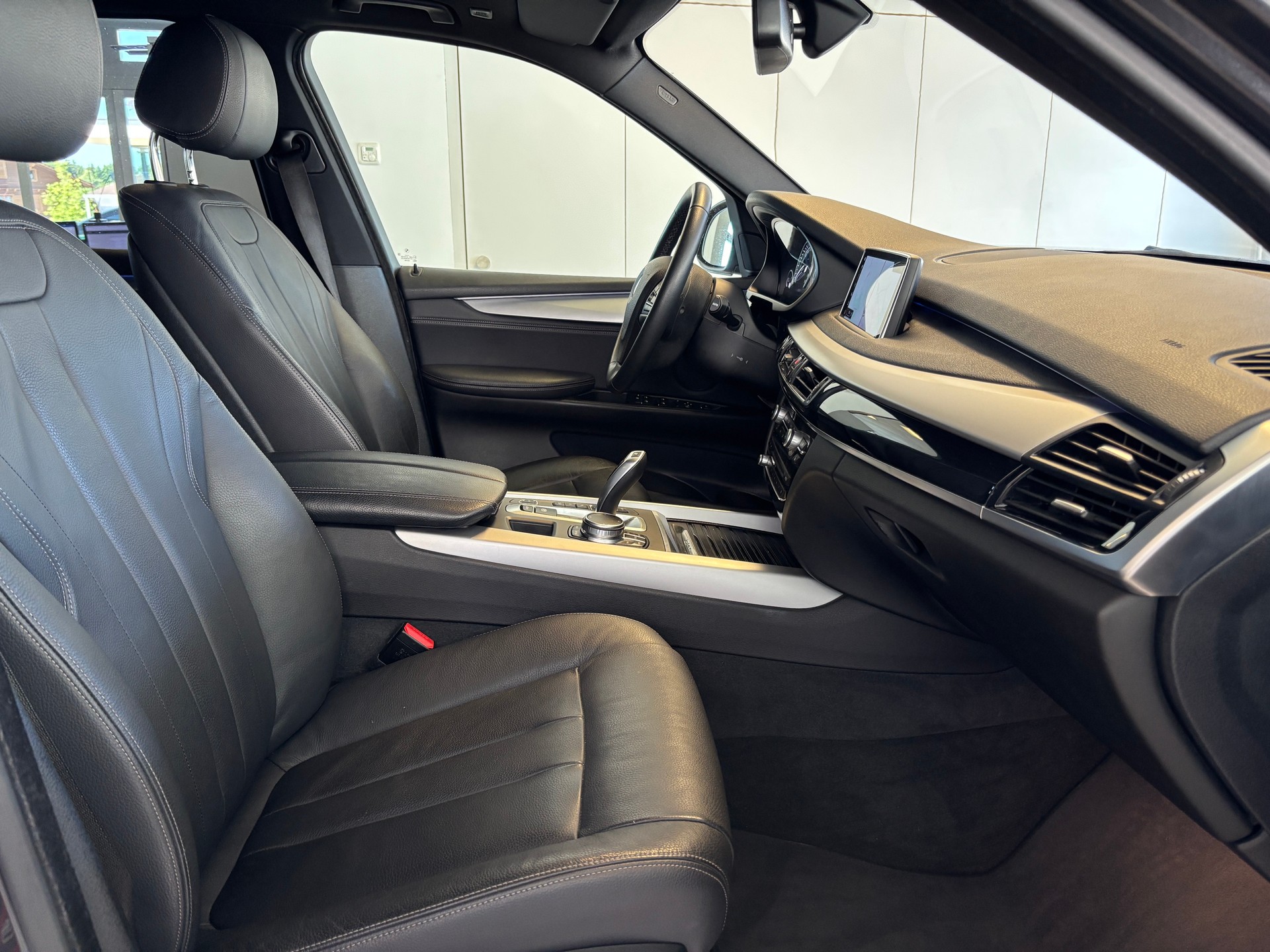 BMW X5 xDrive 40e iPerformance Steptronic-image-9