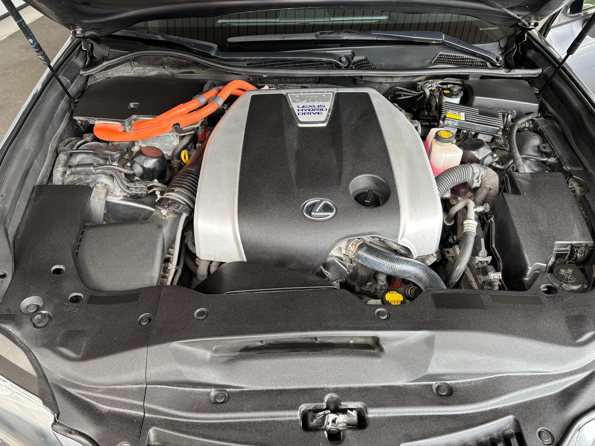 LEXUS GS 450h F-Sport Automatic-image-15