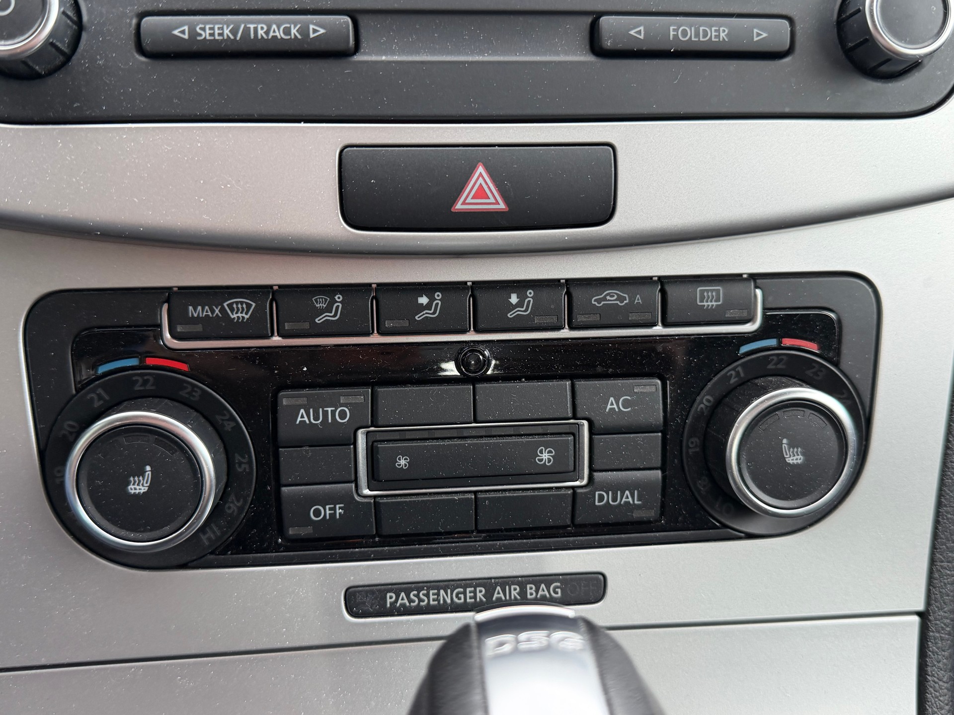 VW Passat CC 1.8 TSI DSG-image-16