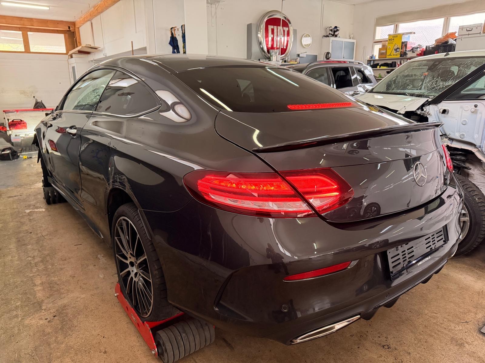 MERCEDES-BENZ C 300 Coupé 4Matic AMG Line 9G-tronic