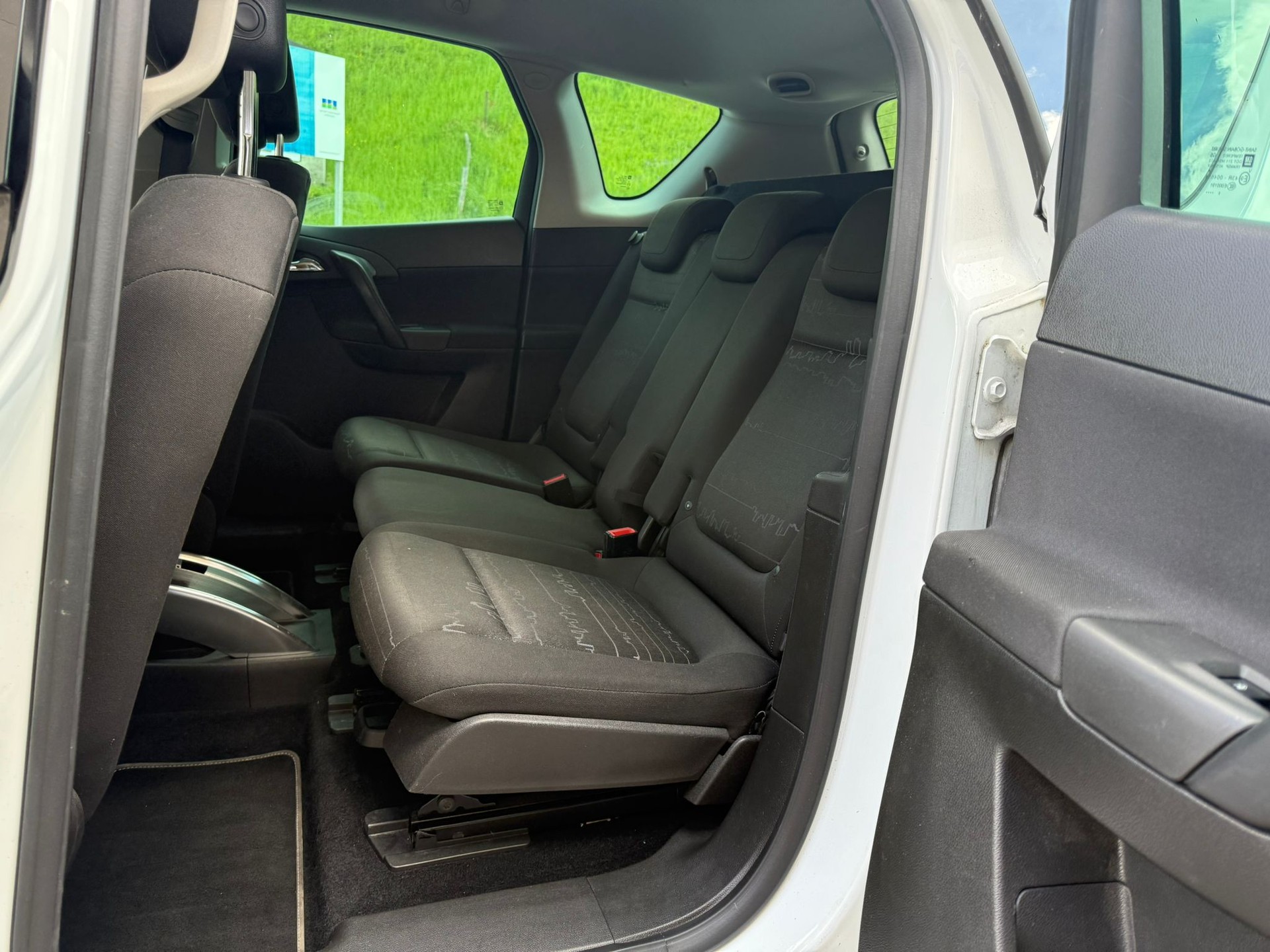OPEL Meriva 1.4 Turbo Cosmo-image-10