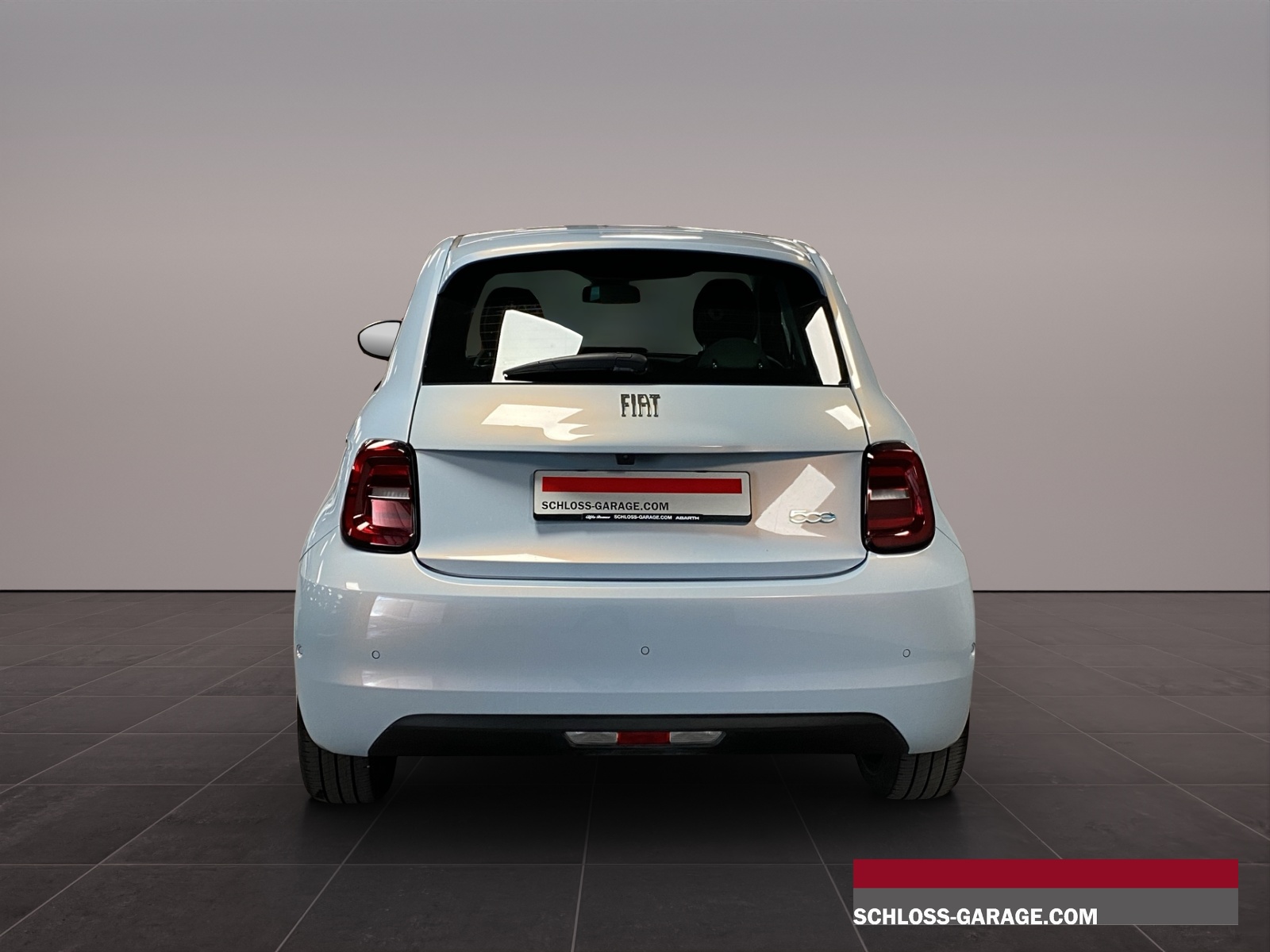 FIAT 500 electric 3+1 La Prima-showroom-element-1