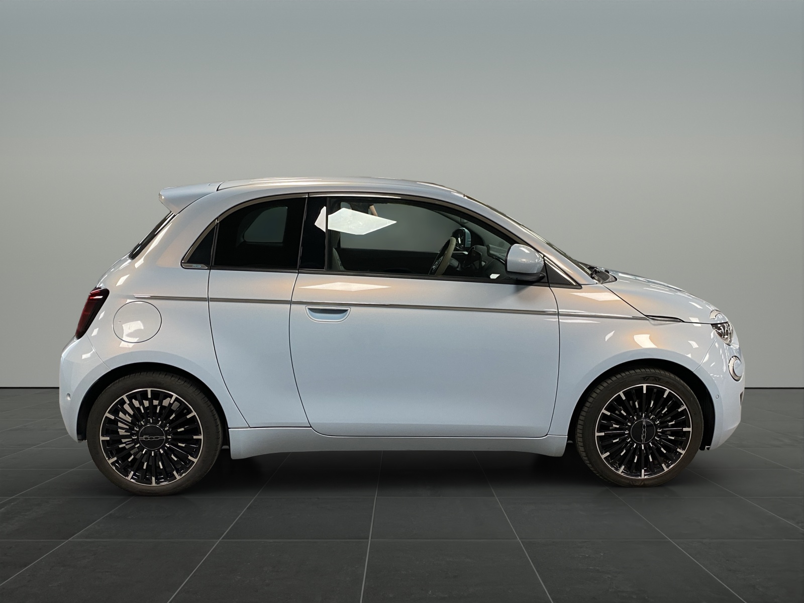 FIAT 500 electric 3+1 La Prima-image-4