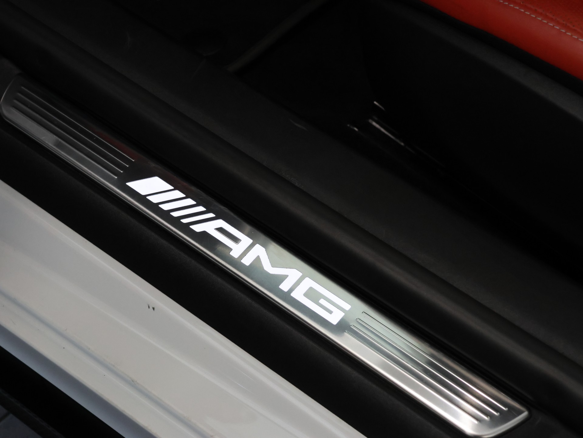 MERCEDES-BENZ Mercedes-Benz SL 63 AMG 4Matic+ *Burmester* *360 Kamera* *Sitzbelüftung*-image-14