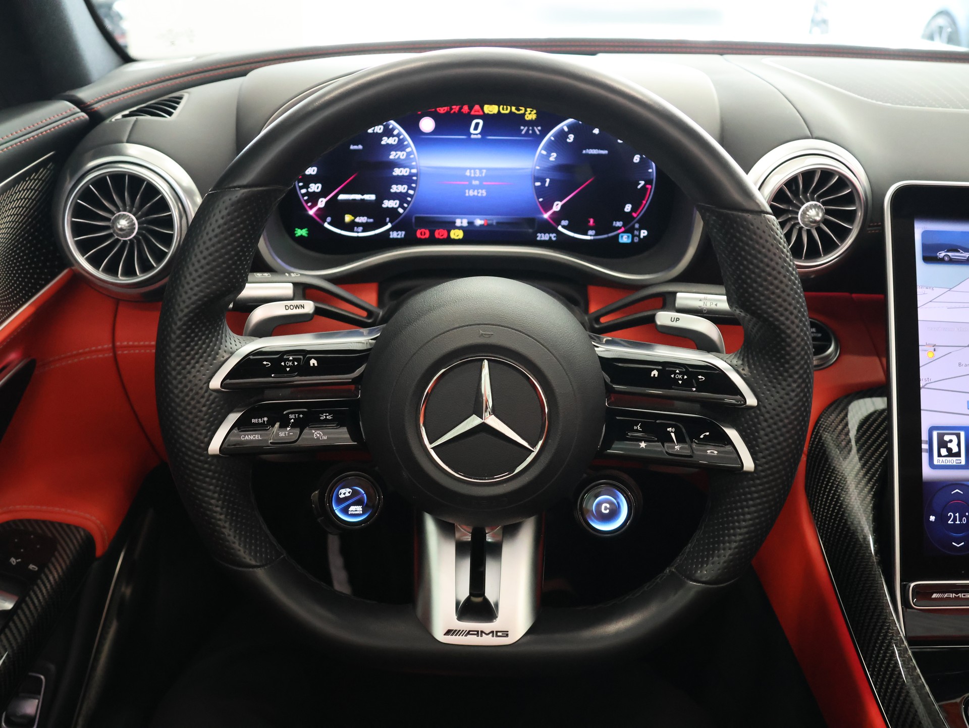 MERCEDES-BENZ Mercedes-Benz SL 63 AMG 4Matic+ *Burmester* *360 Kamera* *Sitzbelüftung*-image-18