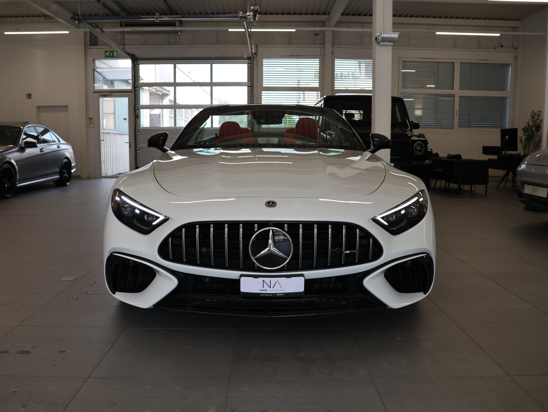 MERCEDES-BENZ Mercedes-Benz SL 63 AMG 4Matic+ *Burmester* *360 Kamera* *Sitzbelüftung*-showroom-element-3