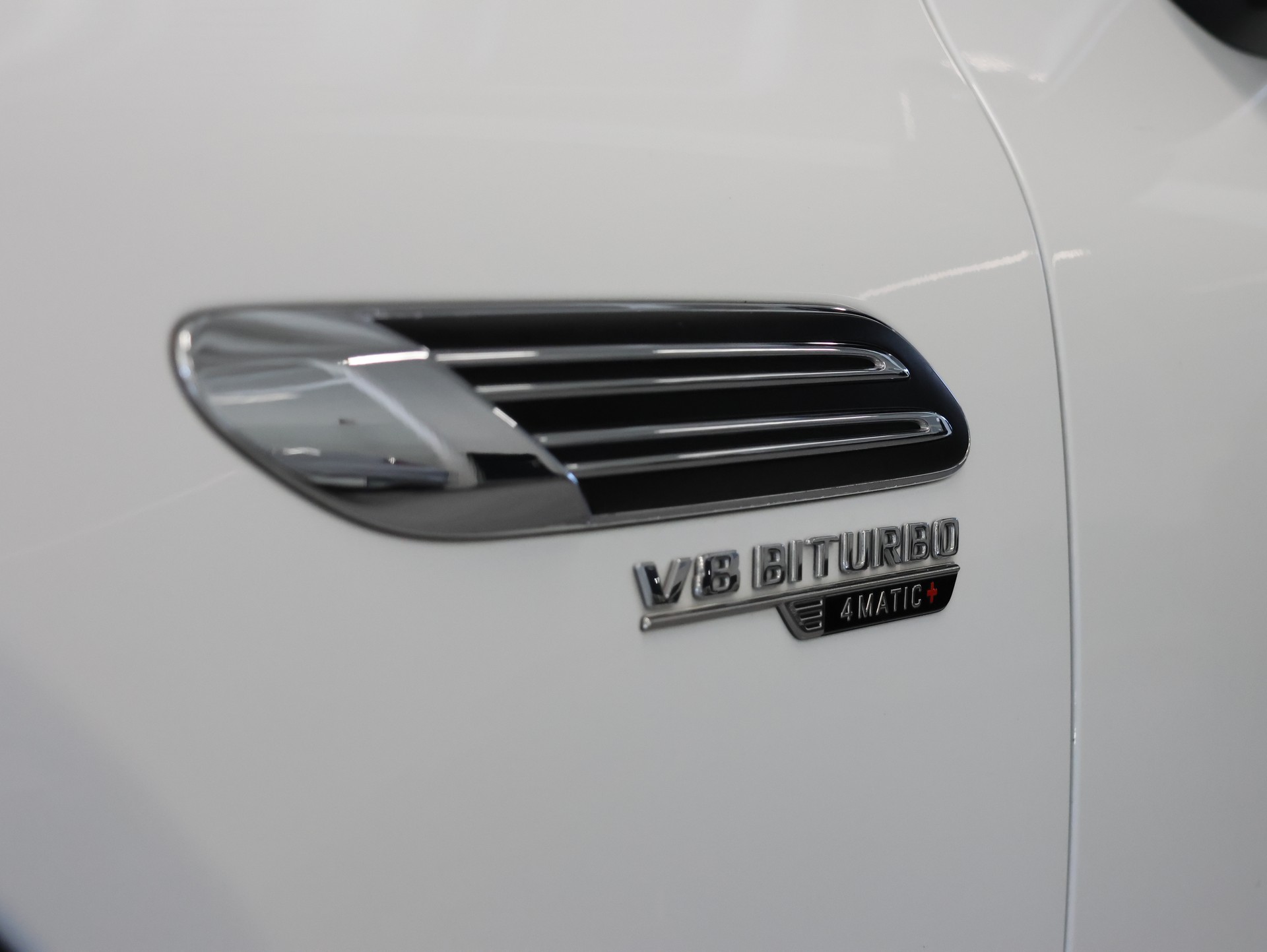MERCEDES-BENZ Mercedes-Benz SL 63 AMG 4Matic+ *Burmester* *360 Kamera* *Sitzbelüftung*-image-12
