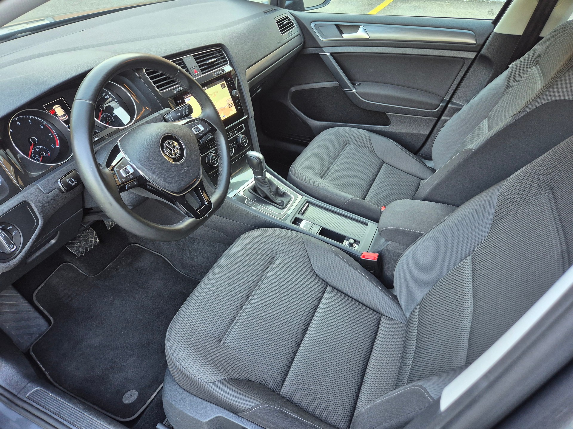 VW Golf 1.4 TSI Comfortline DSG-image-7