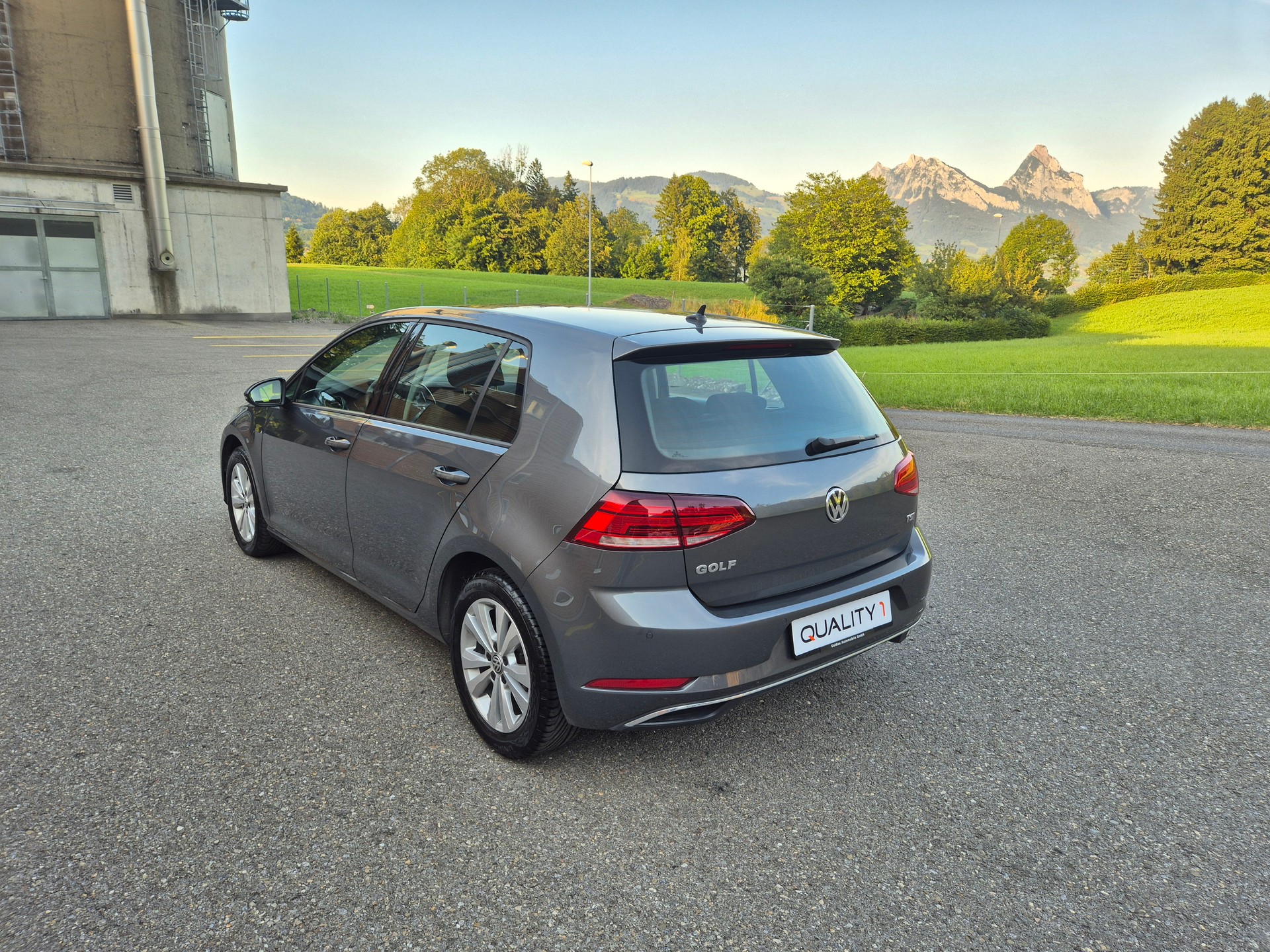 VW Golf 1.4 TSI Comfortline DSG-image-2