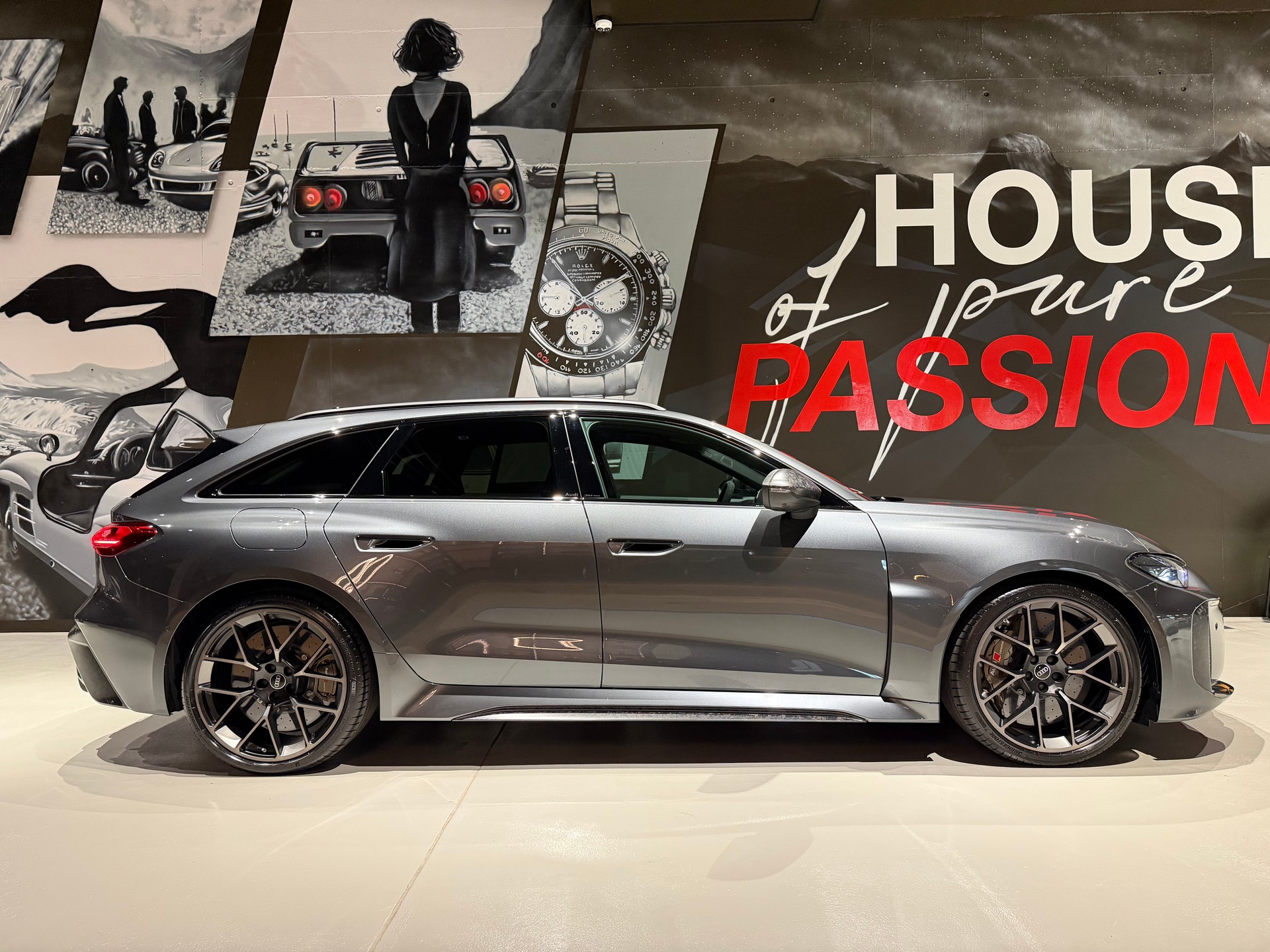 AUDI RS 5 Avant TFSI 470 kW Tiptronic quattro-showroom-element-1
