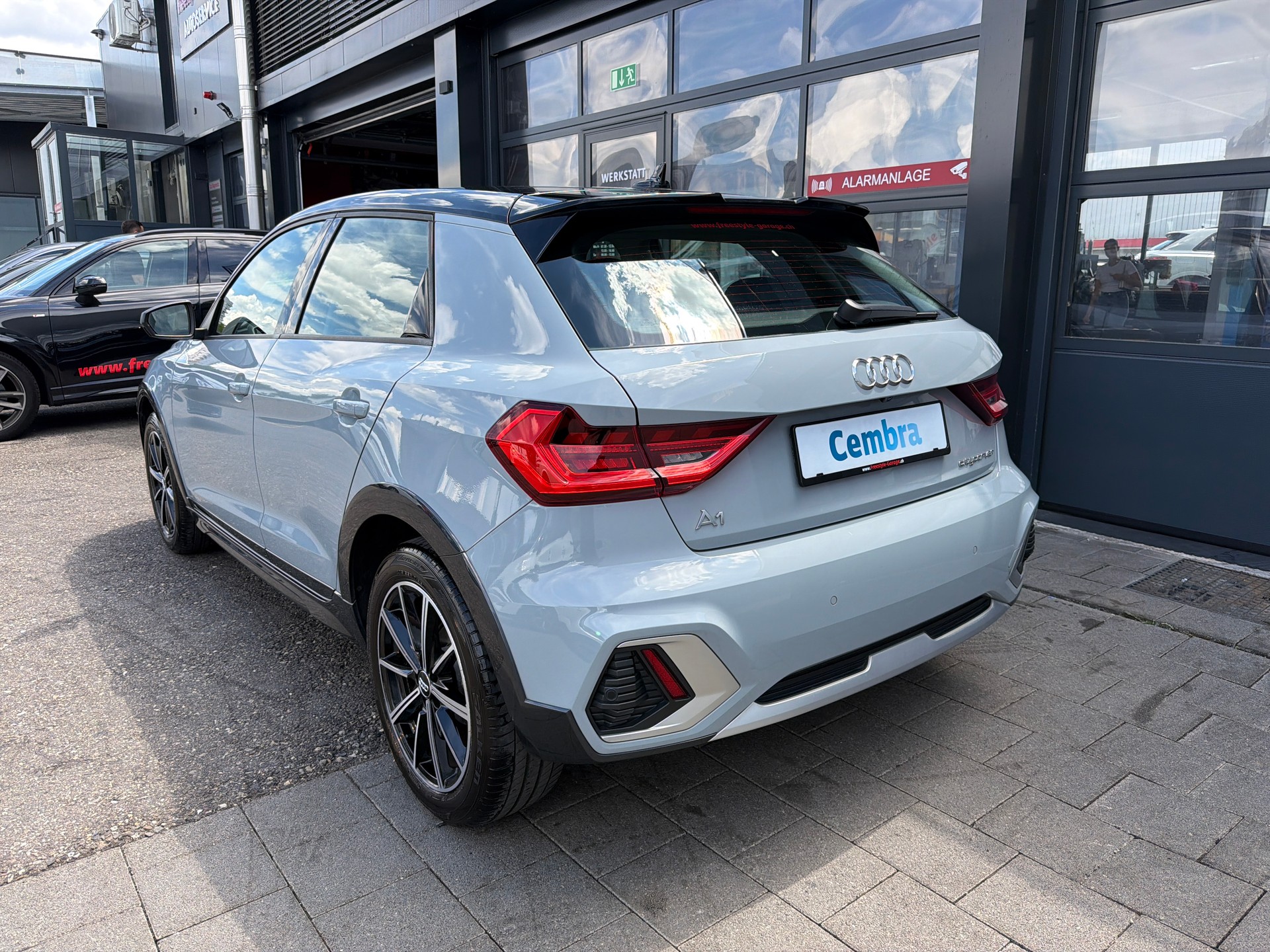 AUDI A1 City Carver 30 TFSI S-tronic-showroom-element-3