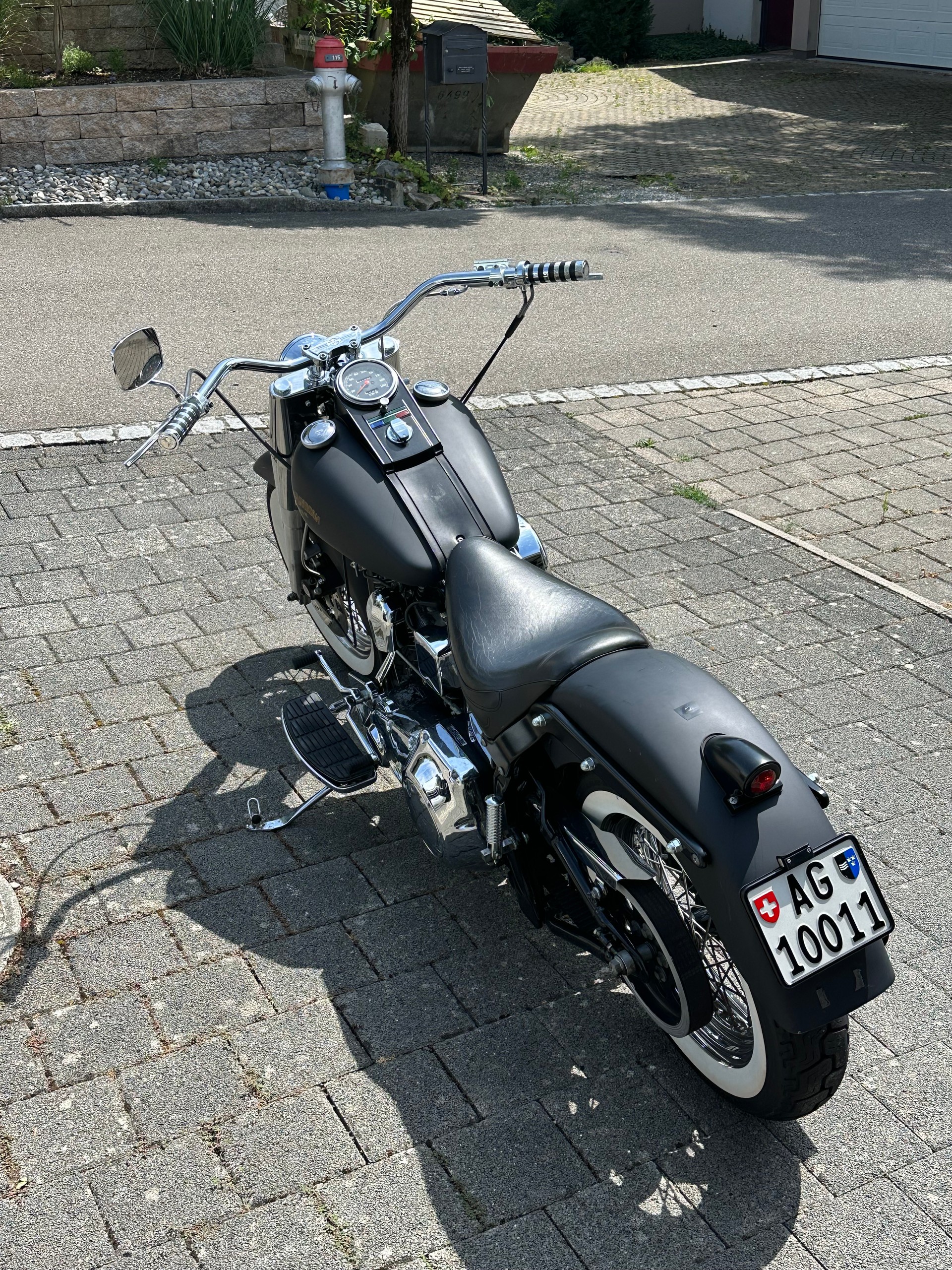 HARLEY-DAVIDSON FLST Heritage Softail-image-1