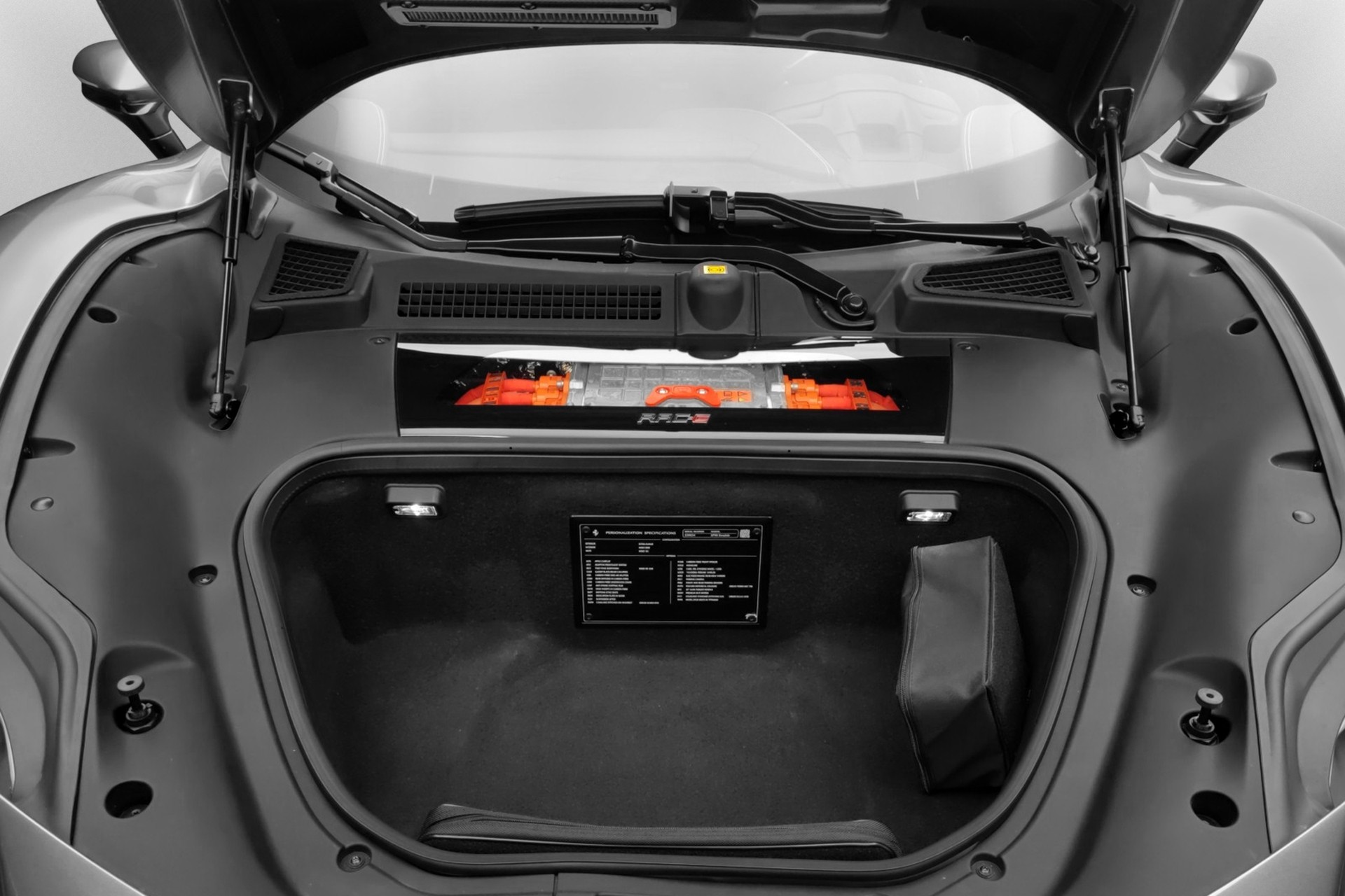 FERRARI SF90 Stradale-image-12