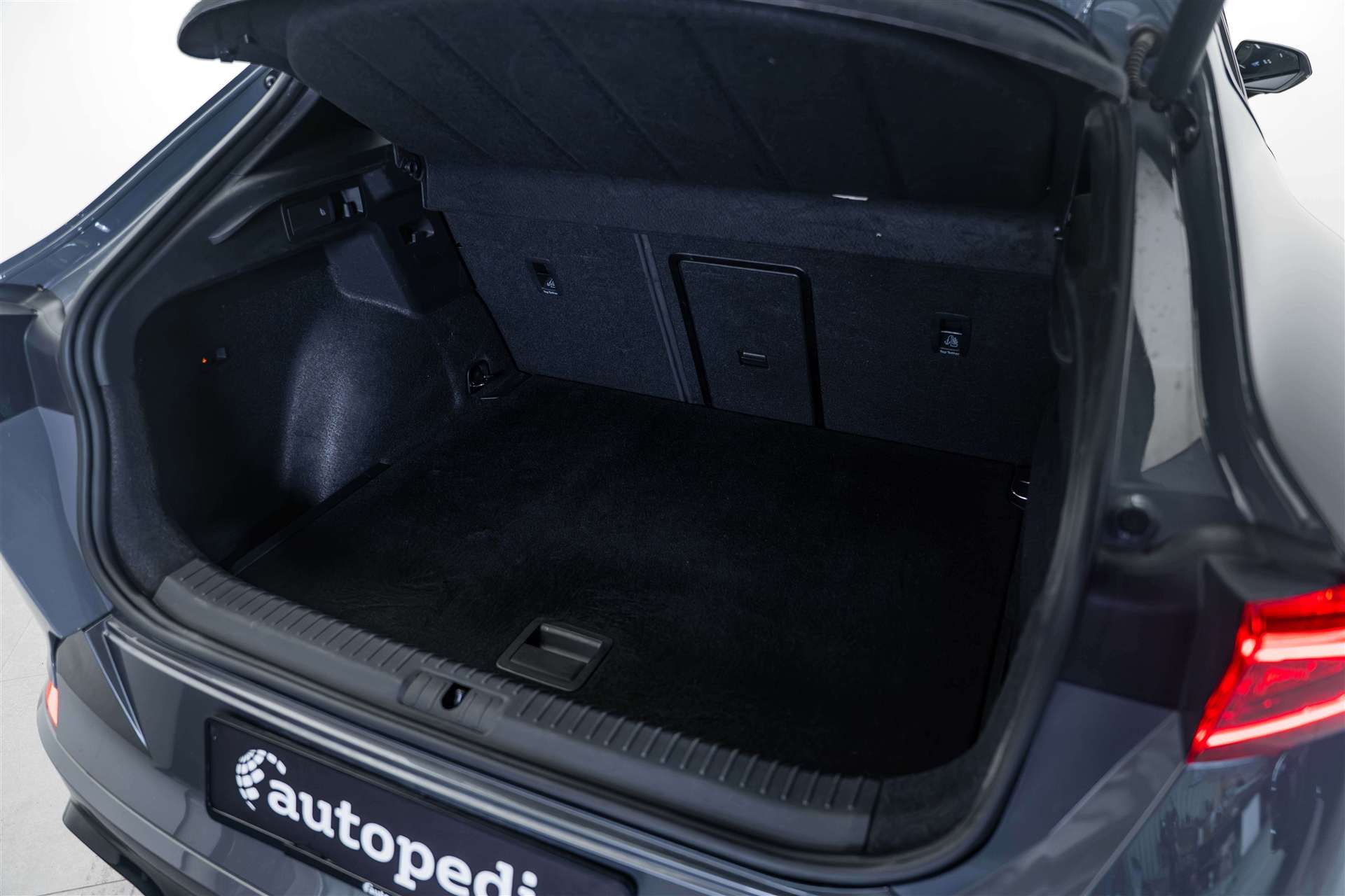 CUPRA Formentor 2.0TSI VZ 4Drive DSG 310PS-image-5