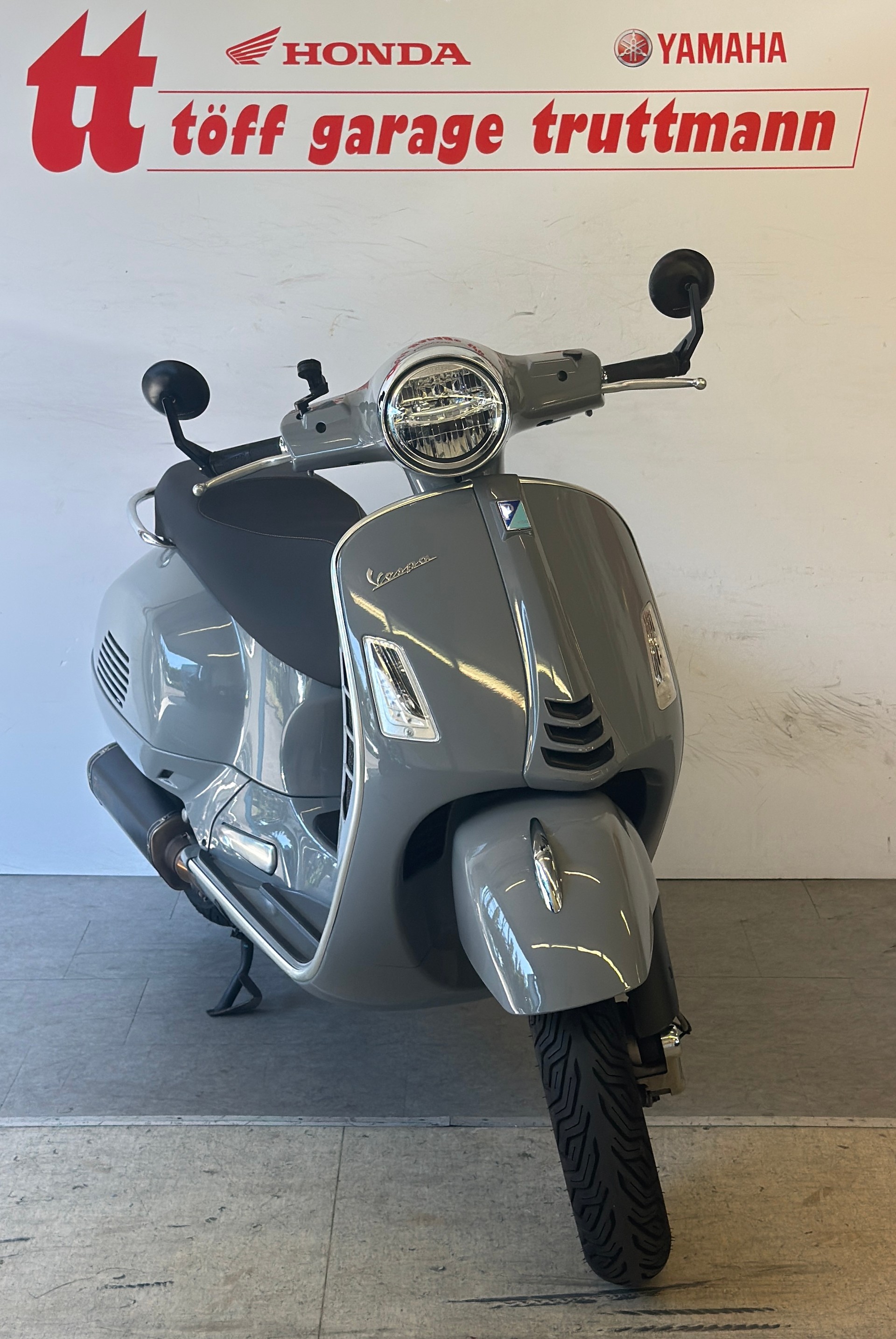 PIAGGIO Vespa GTS 300 HPE ABS/ASR-image-2