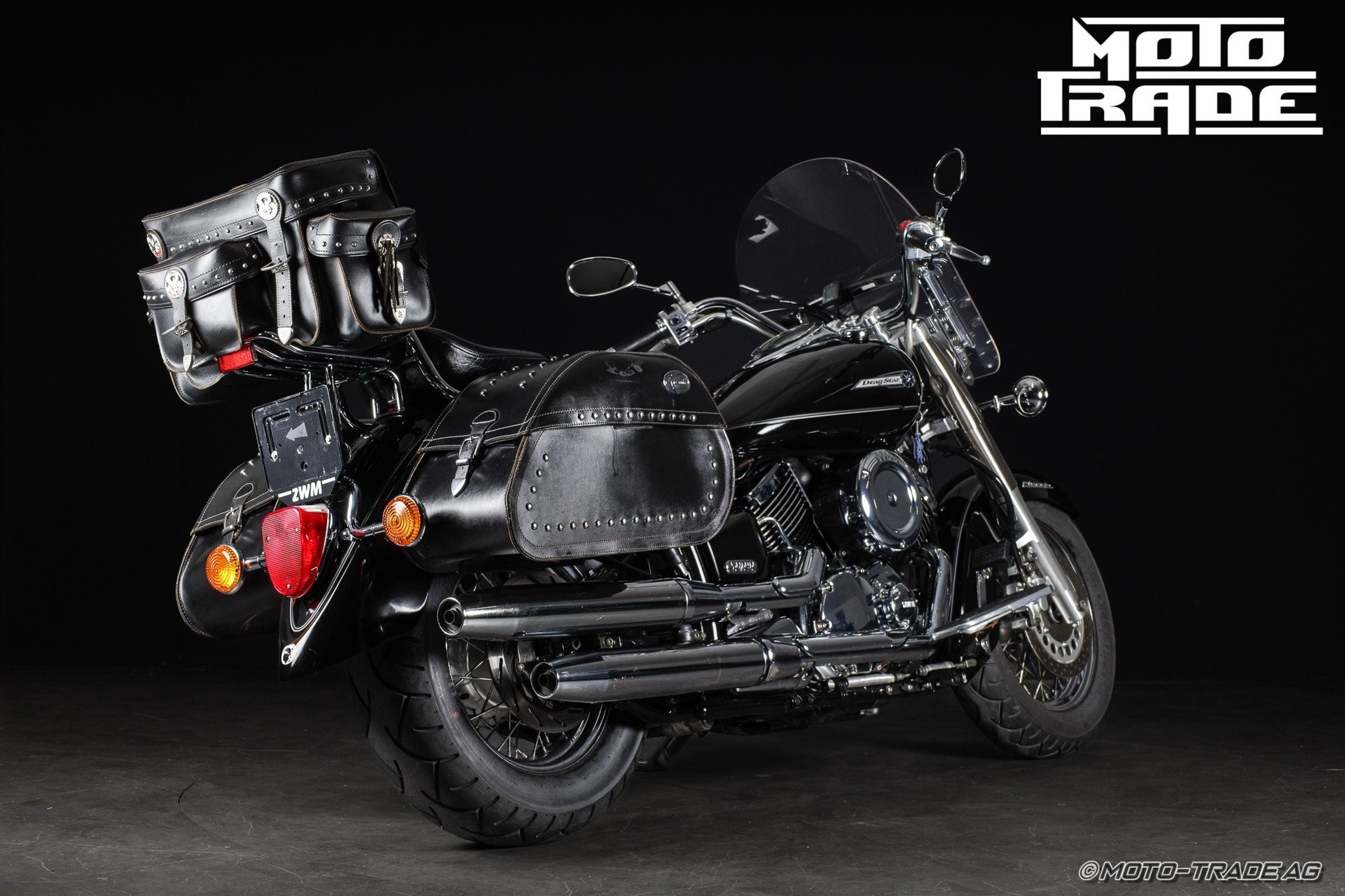 YAMAHA XVS 1100 A Drag Star Classic-image-2