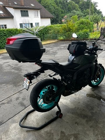 YAMAHA MT-09-image-3
