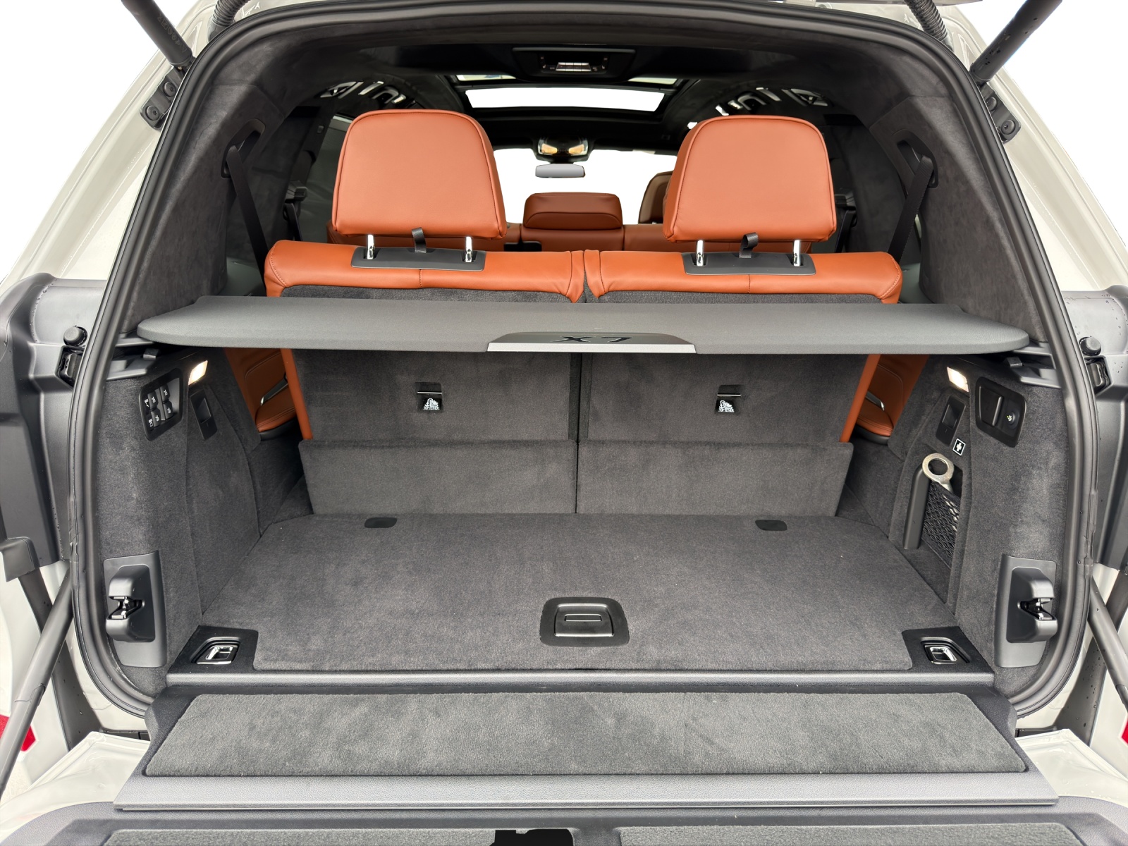 BMW X7 xDrive M60i M Sport Pro-image-22