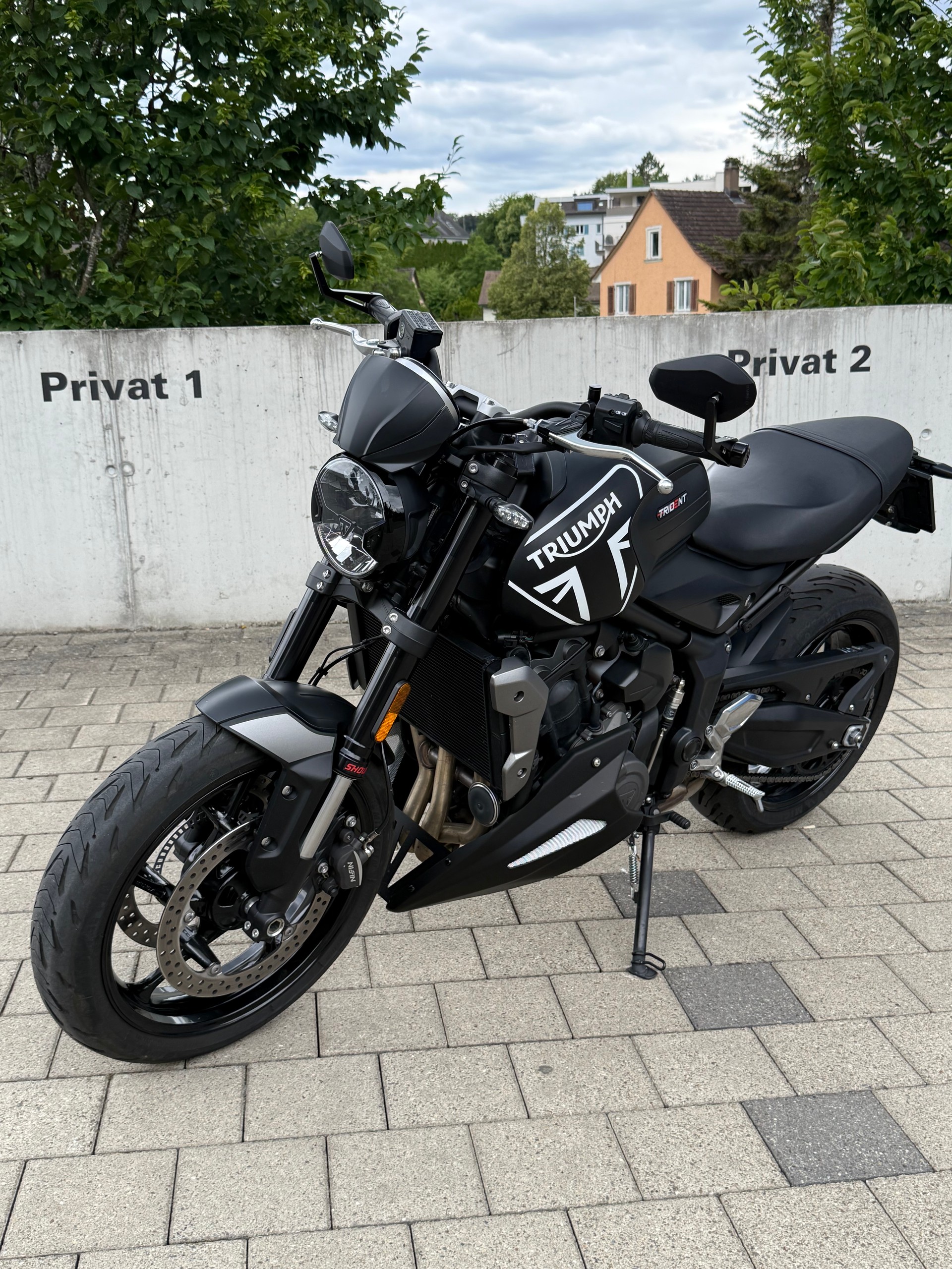 TRIUMPH Trident 660-image-1