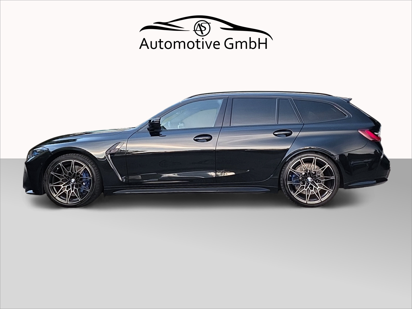 BMW M3 Touring xDrive Competition M-showroom-element-3