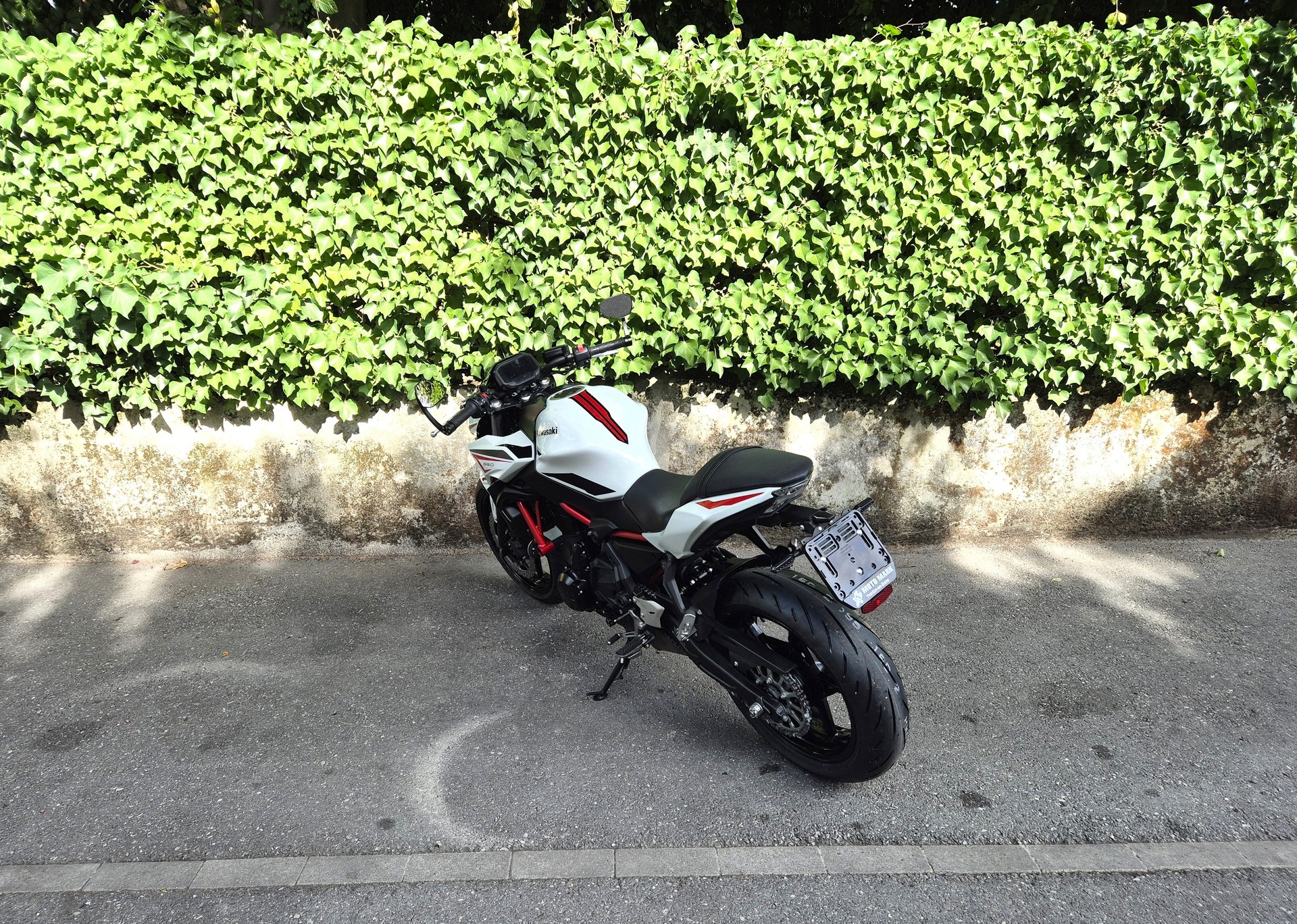 KAWASAKI Z 650 (35kW)-image-2