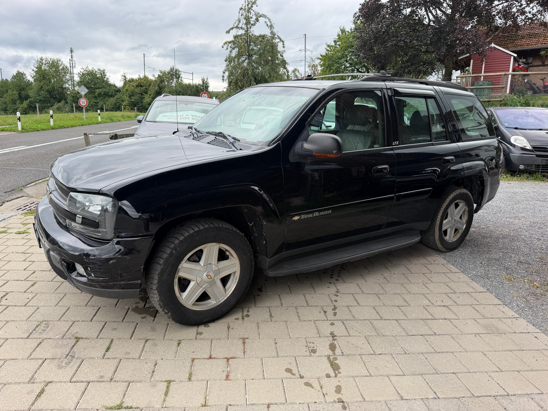 CHEVROLET TrailBlazer 4.2 LT Premium-image-2