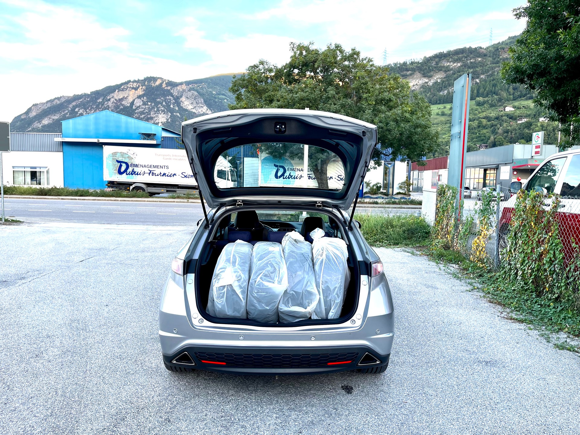 HONDA Civic 1.8i Sport-showroom-element-3