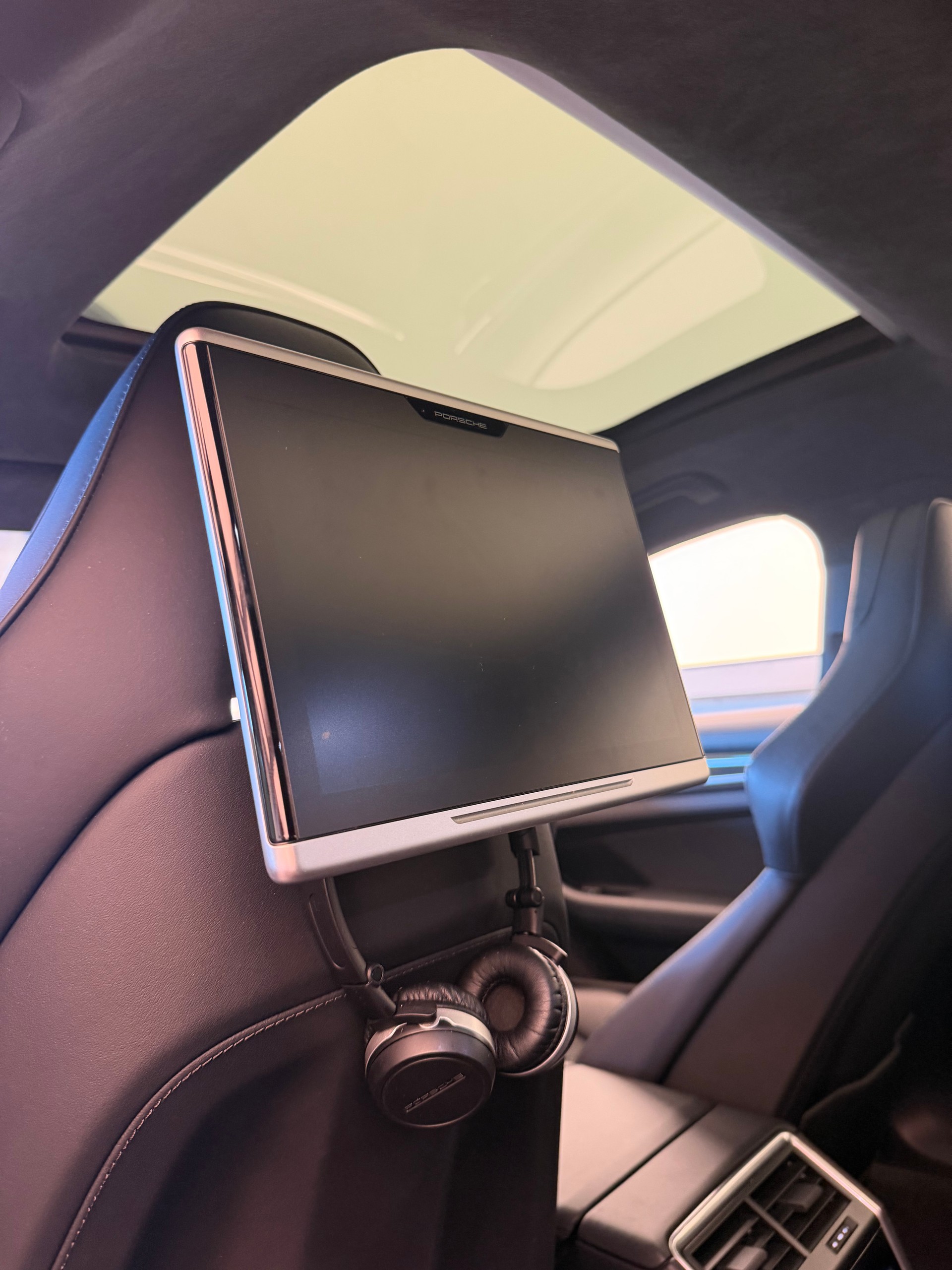 PORSCHE Panamera Turbo S E-Hybrid PDK-image-15