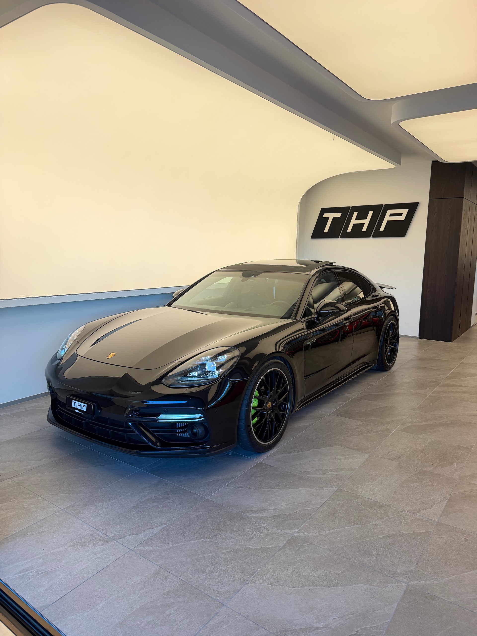 PORSCHE Panamera Turbo S E-Hybrid PDK