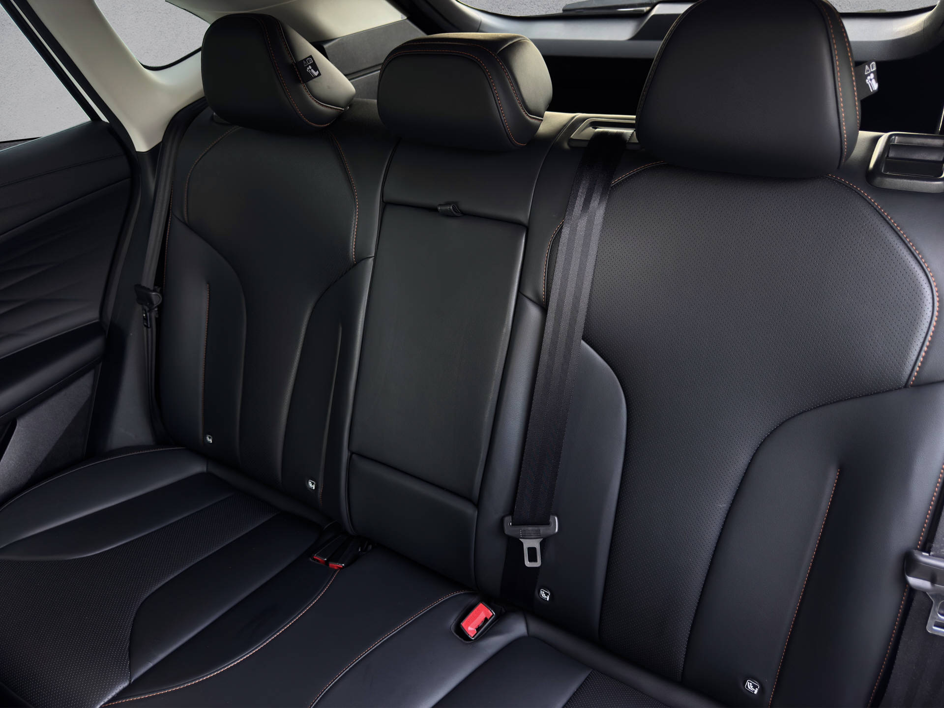 MG HS 1.5 Vti-Tech Luxury-image-11