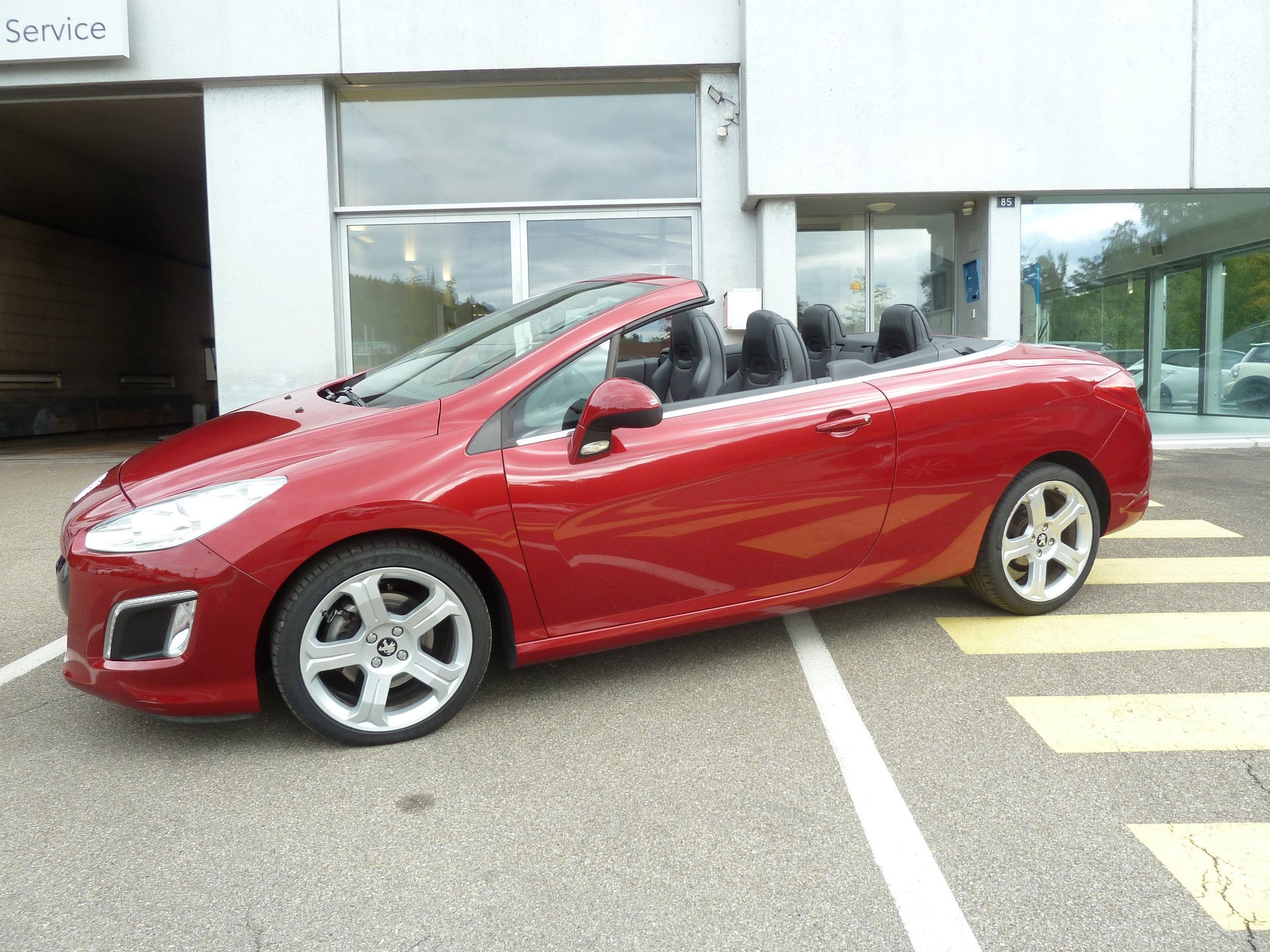 PEUGEOT 308 CC 2.0 HDI Allure-showroom-element-1