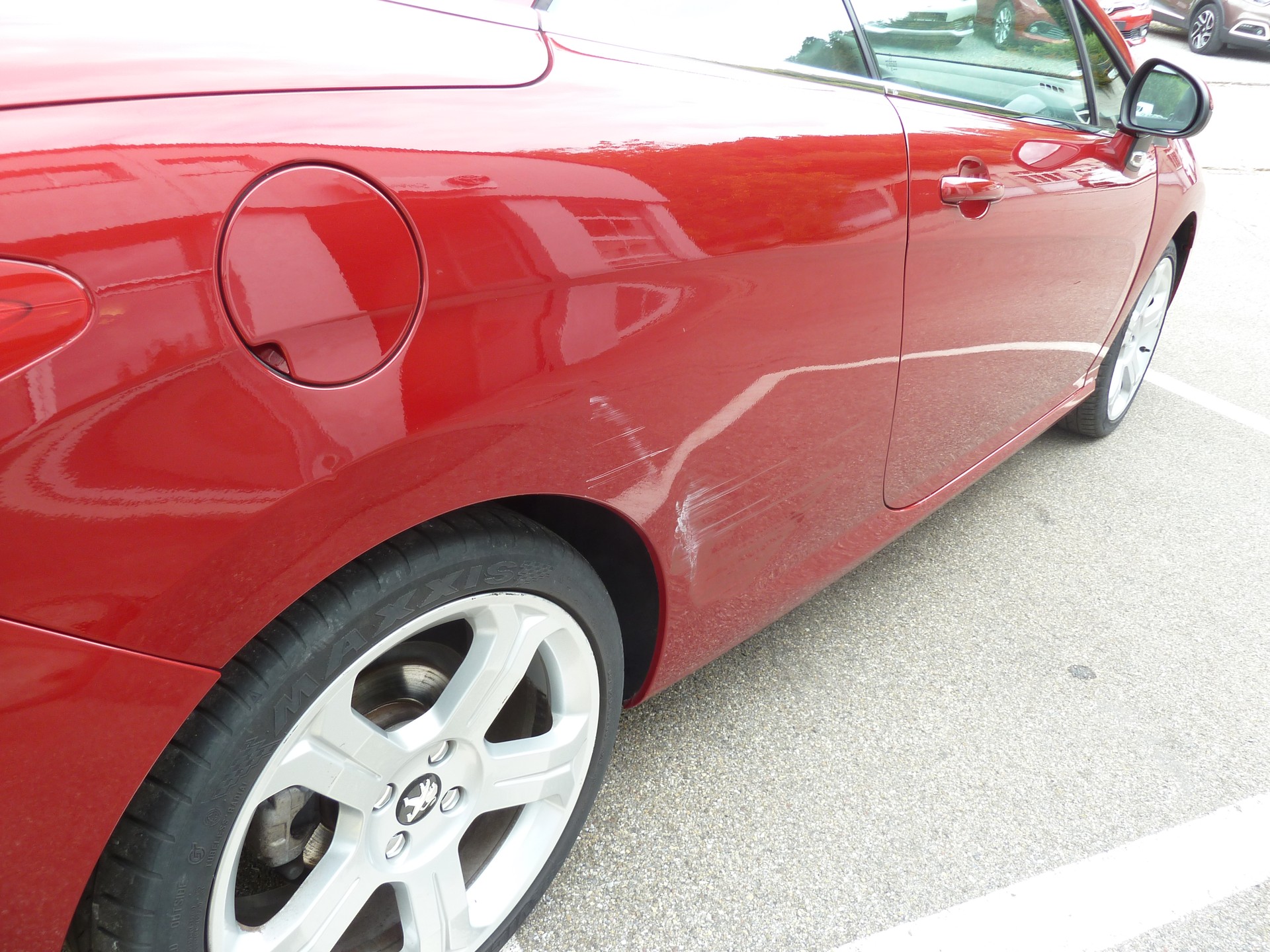PEUGEOT 308 CC 2.0 HDI Allure-image-14